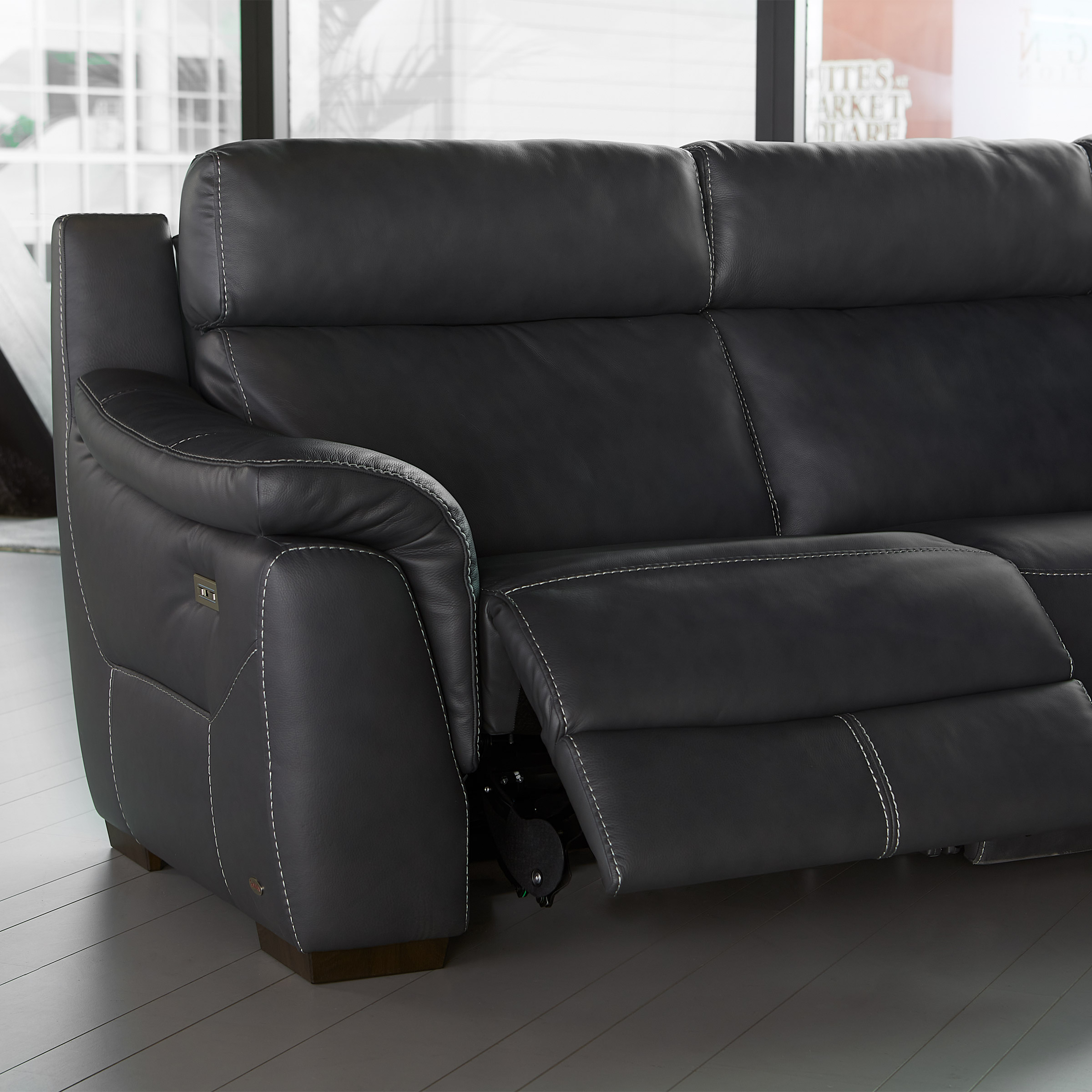 Enlarge Product Preview 3