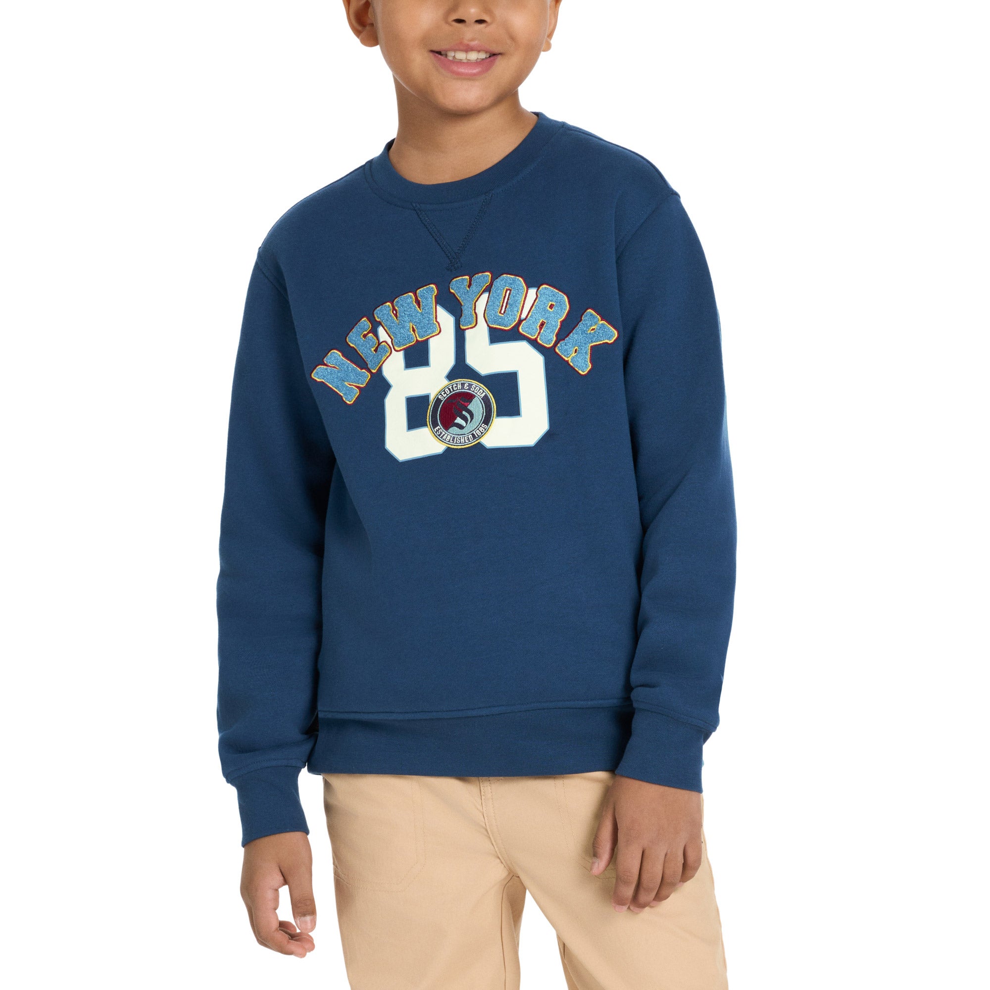 Sportswear Vert Col ras-du-cou Sweats à capuche et sweats. CA