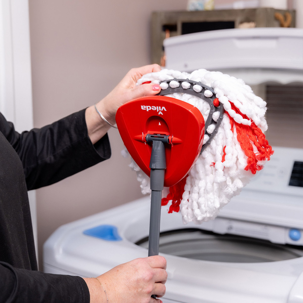 Vileda EasyWring Power Spin Mop and Bucket System | Costco