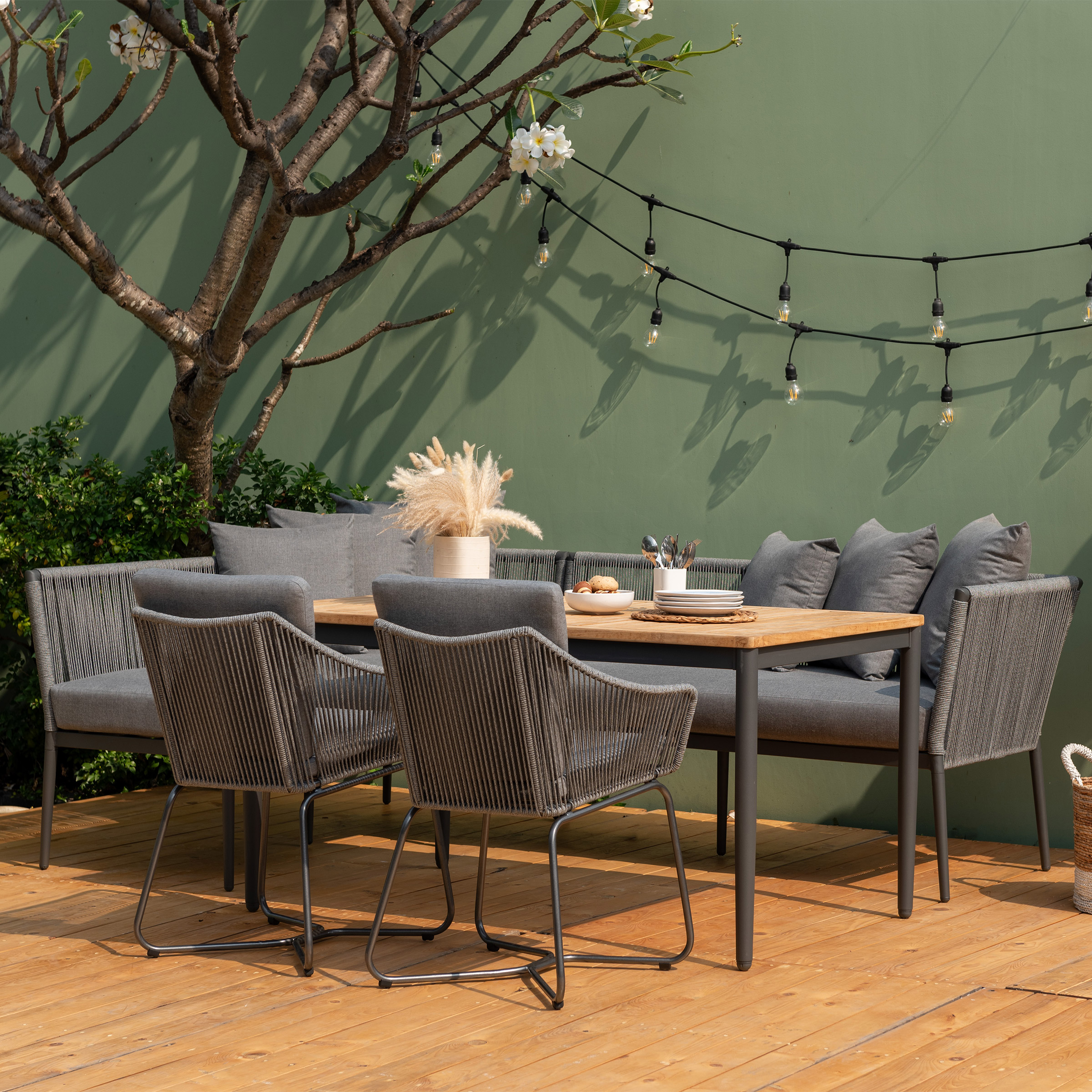Topaz 5-piece Deluxe Patio Dining Set
