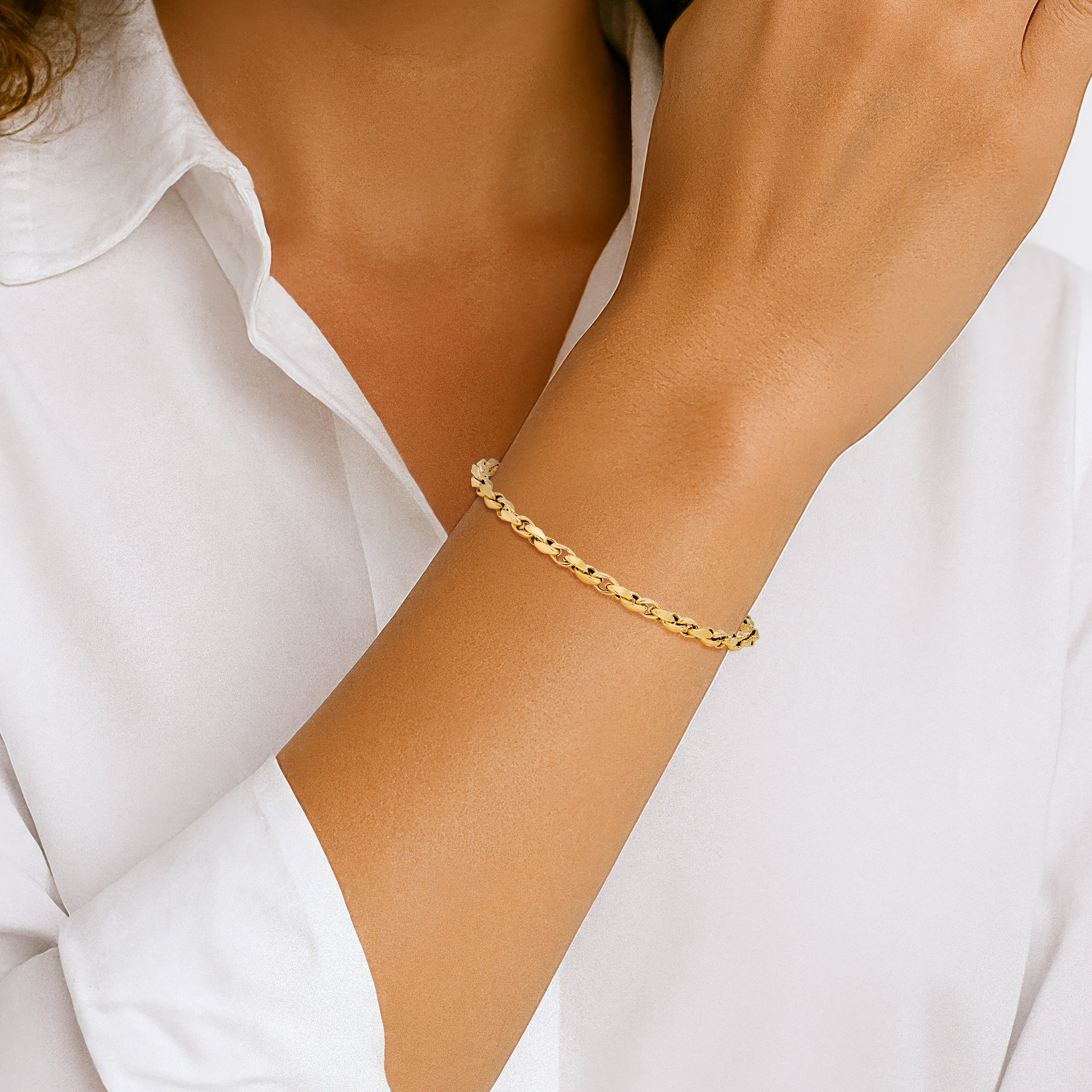 Diamond Cut Twisted Link Bracelet in Yellow Gold | Costco