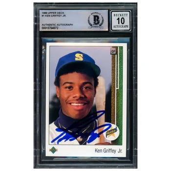 Ichiro Suzuki Autographed 2001 Topps Rookie Card #726 Ichiro Suzuki Autographed 2001 Topps Rookie Card #726