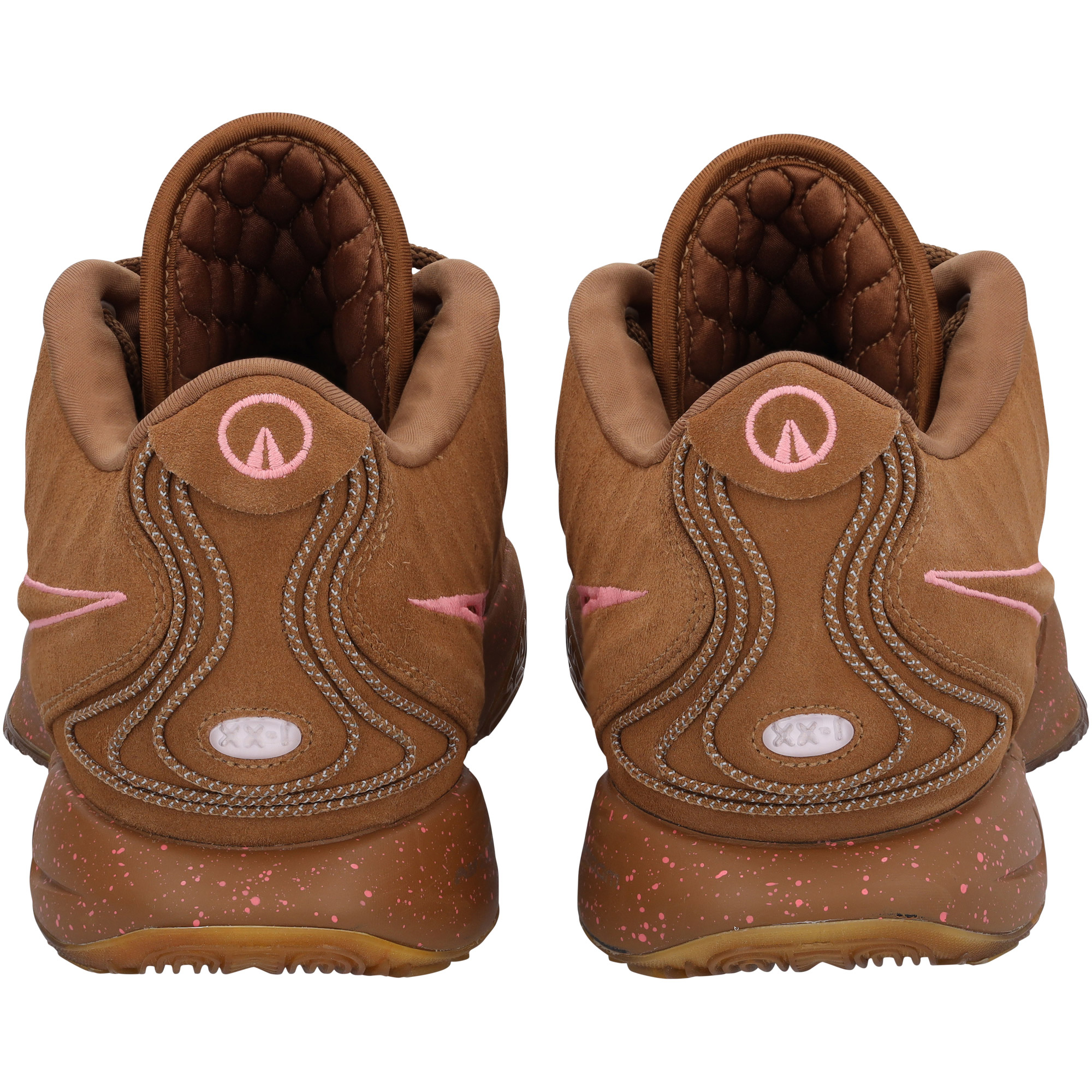 LeBRON JAMES　専用のため購入不可 LeBron James Autographed Los Angeles Lakers Game-Used Brown Nike