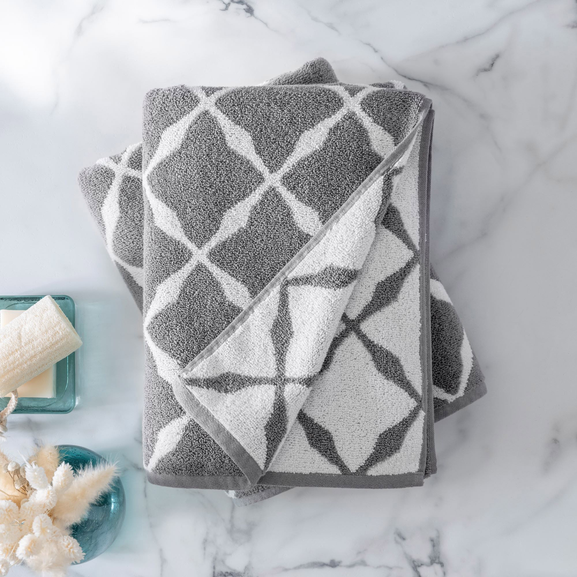 Enlarge Product Preview 2 Successfully Enriched by automation Job.