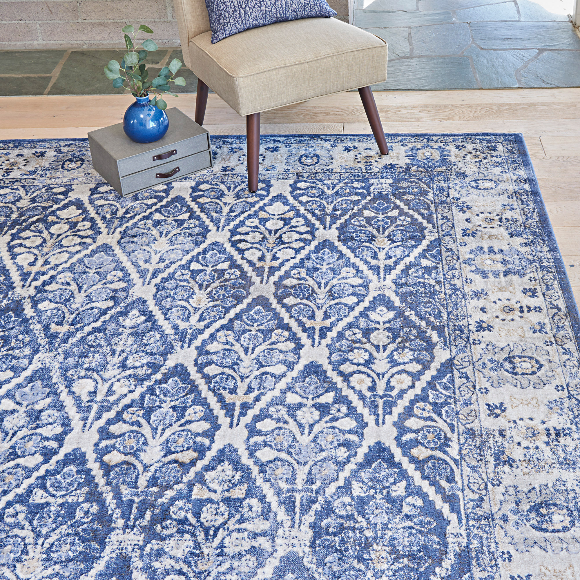 Enlarge Product Preview 2