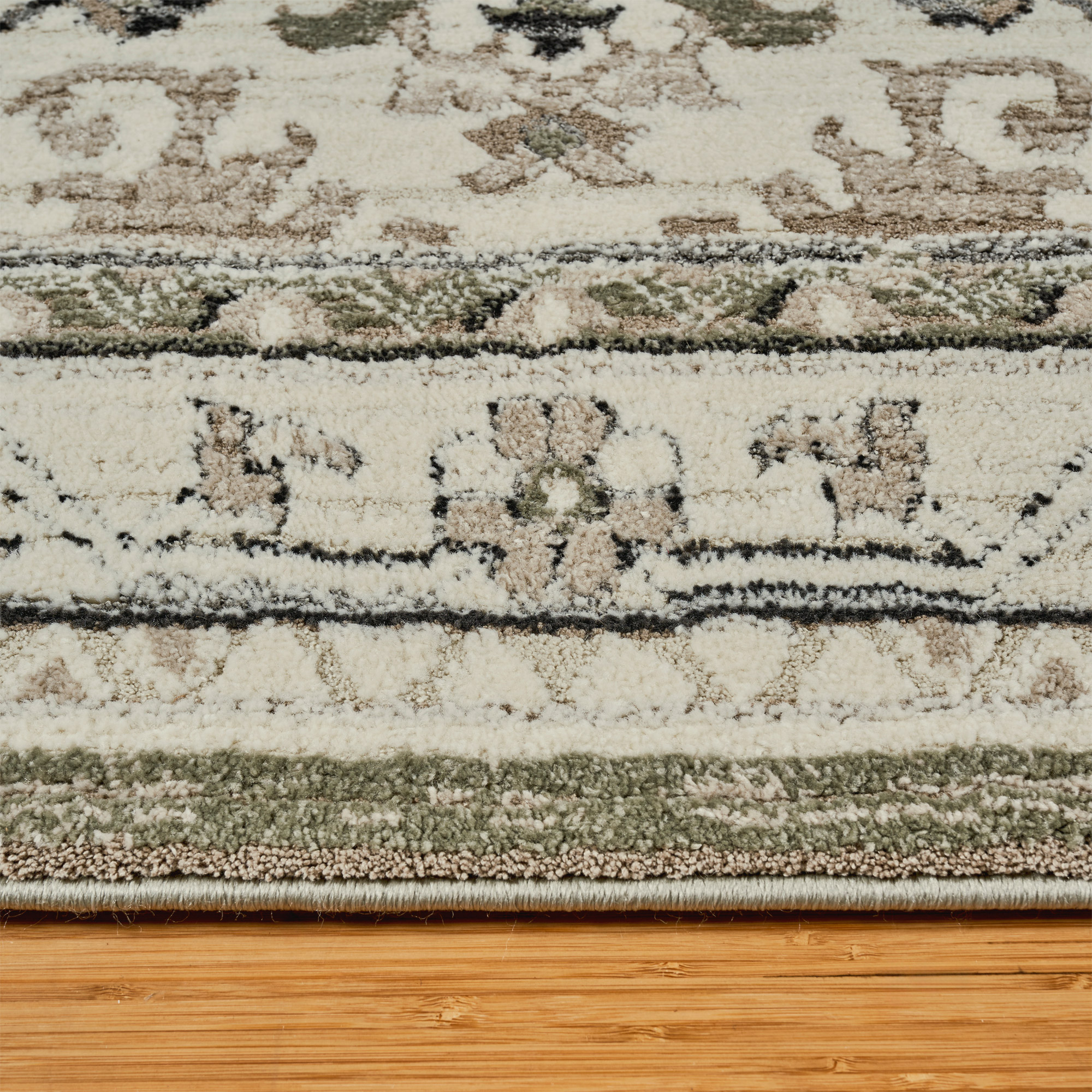 Enlarge Product Preview 3 Successfully Enriched by automation Job.