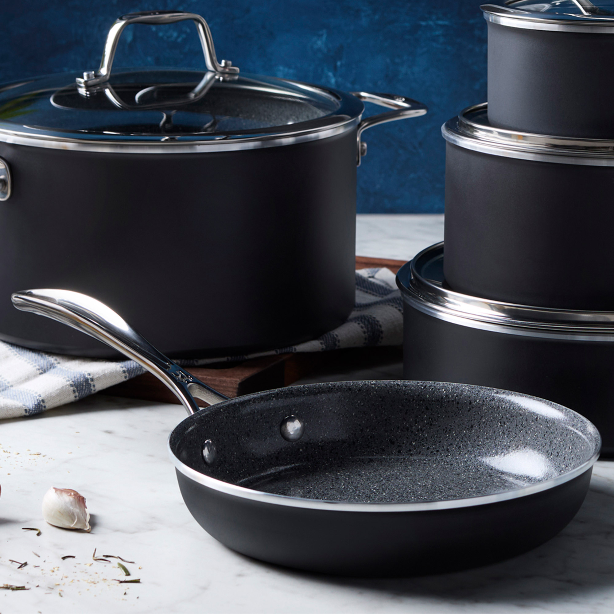 ヘンリープール 英国製 REAL ONYX カフス ドレススタッド セット Henckels Capri Ceramic 3-piece Skillet Set | Costco