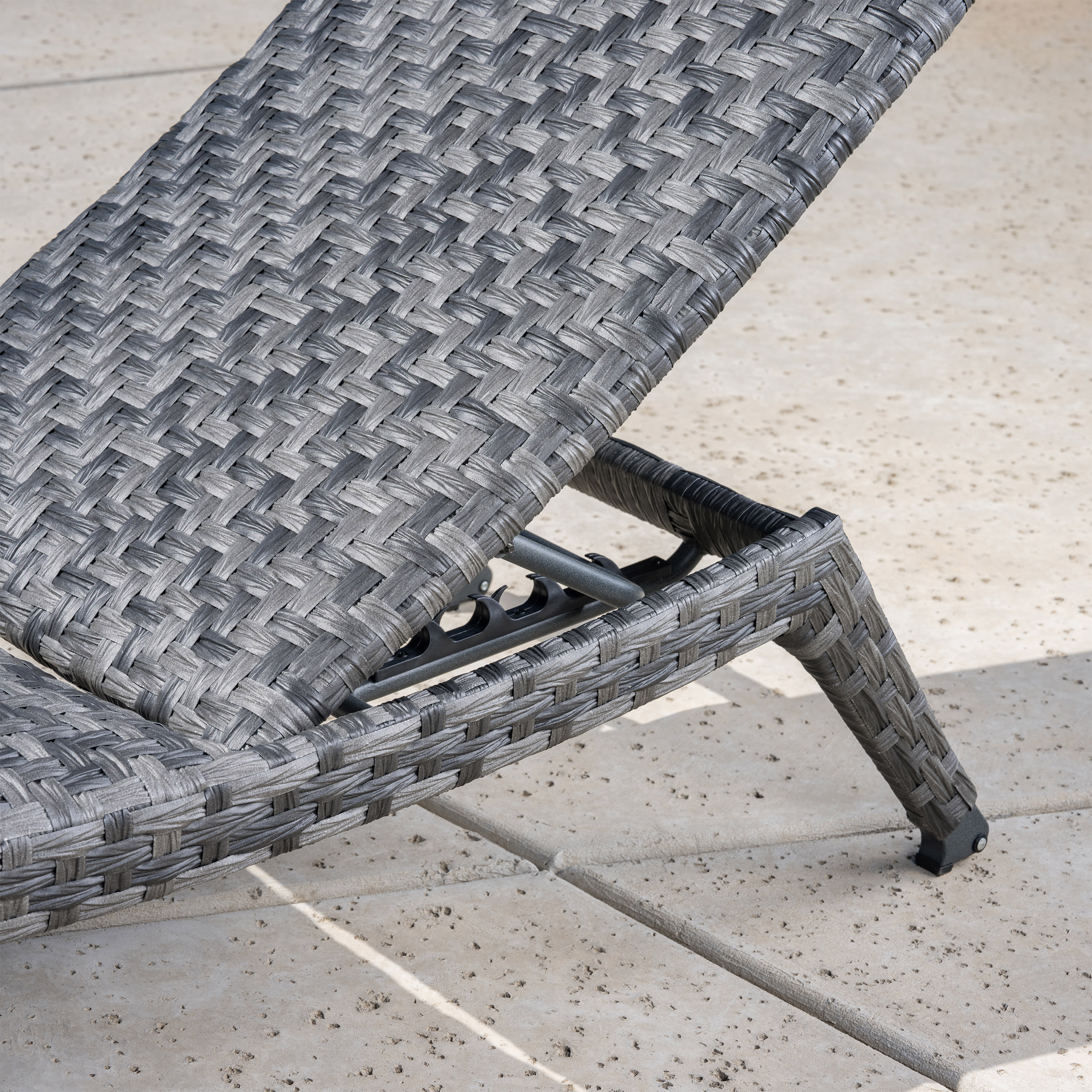 Enlarge Product Preview 4