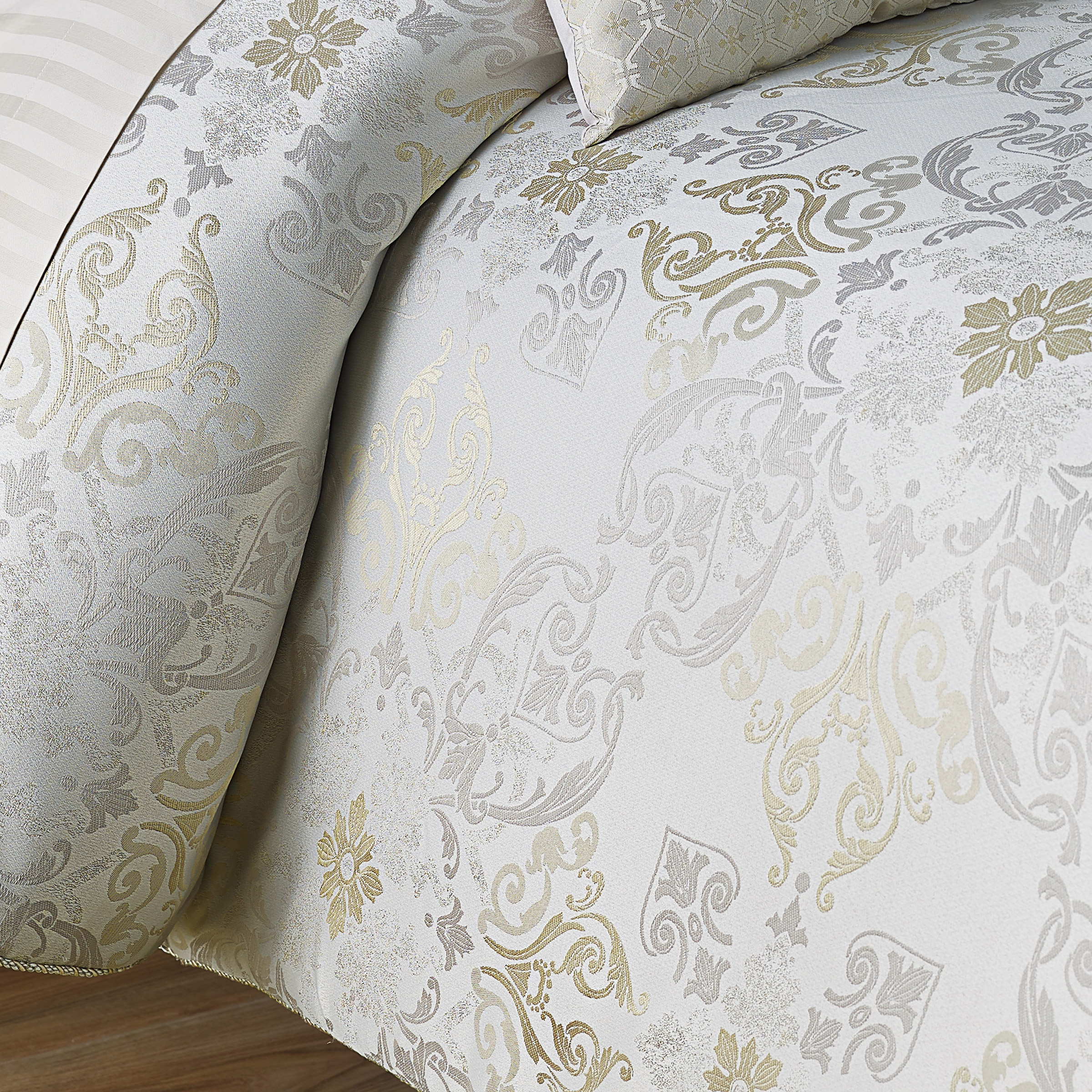 Enlarge Product Preview 3