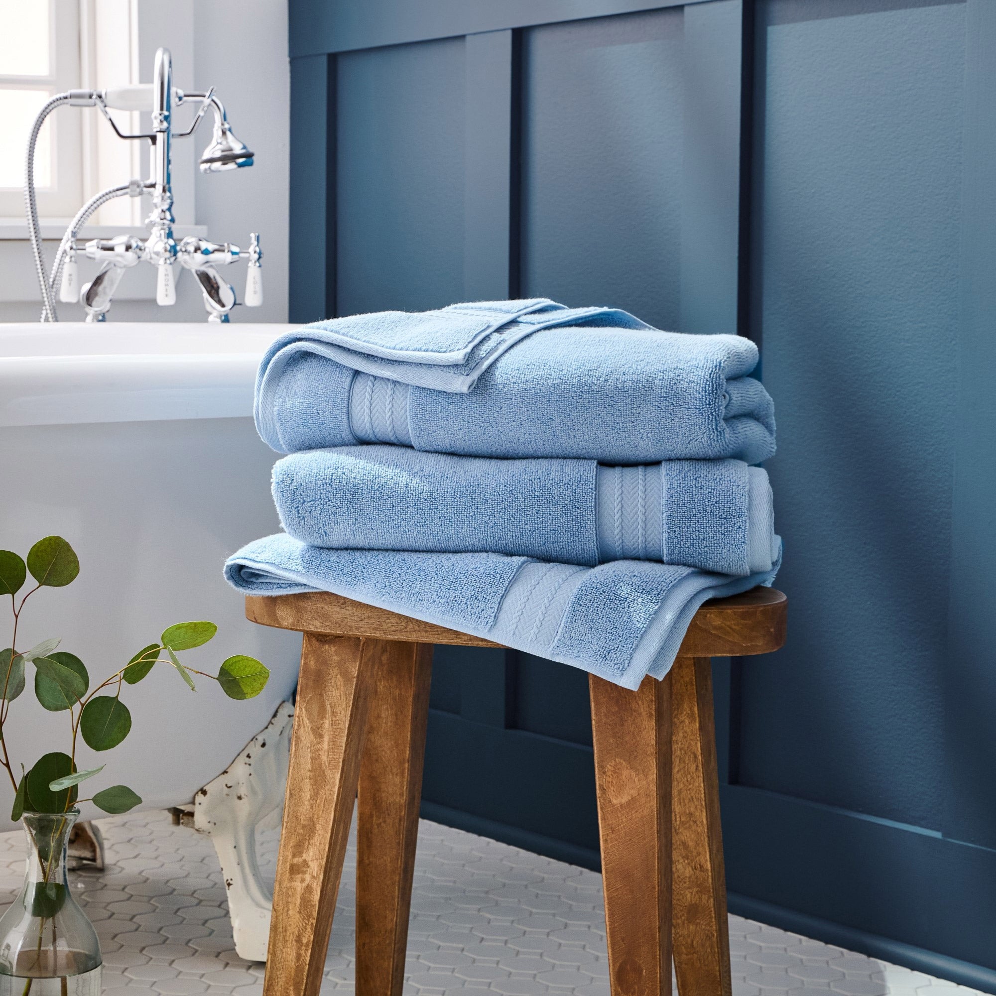 Embraceable Cotton Silk Luxury Towels Sets
