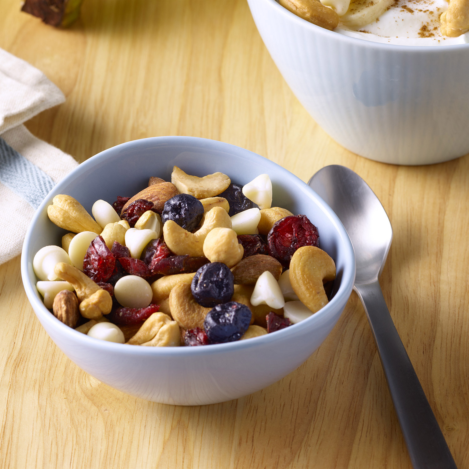 WildRoot's Coastal Berry Trail Mix, 26 oz | Costco