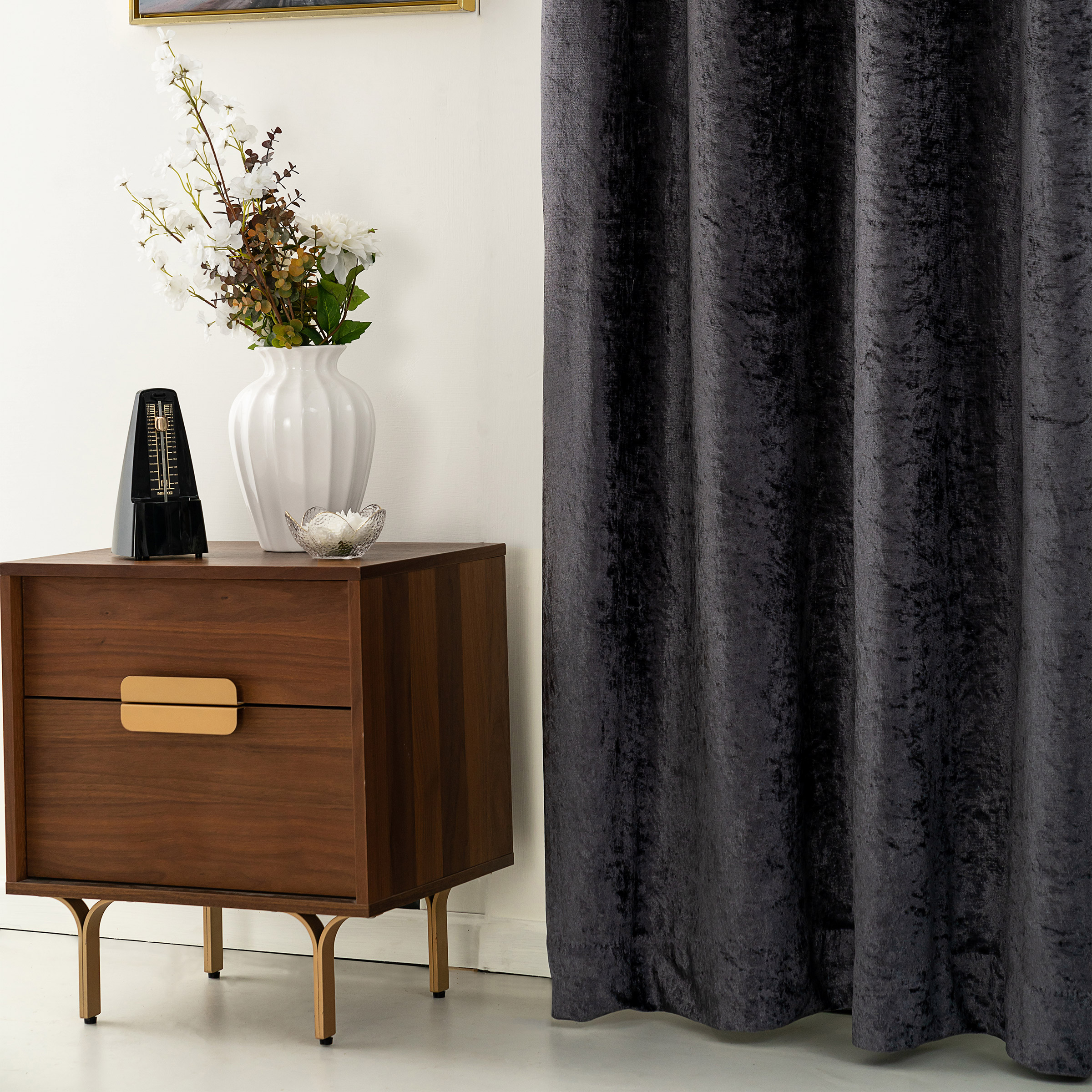 Enlarge Product Preview 3