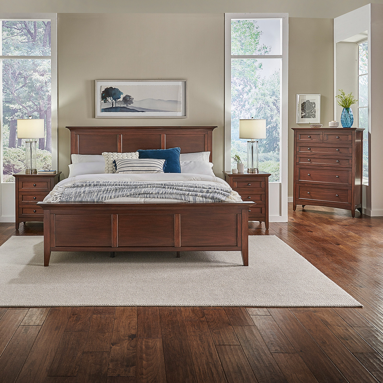 Stonehurst 4-piece King Bedroom Set