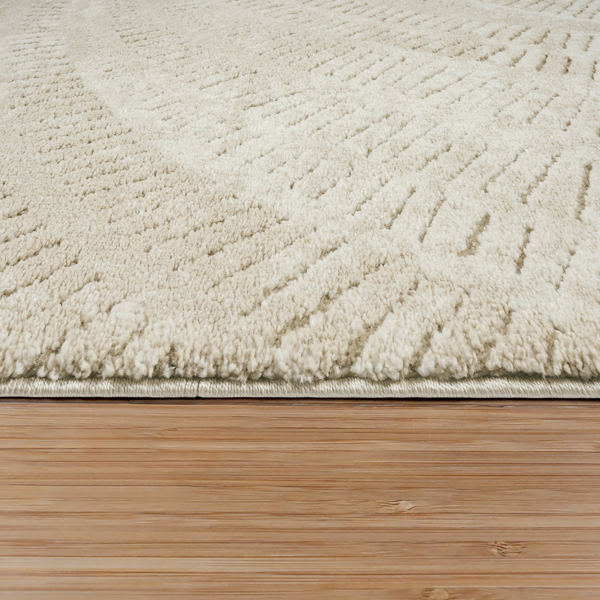 Enlarge Product Preview 2 Successfully Enriched by automation Job.