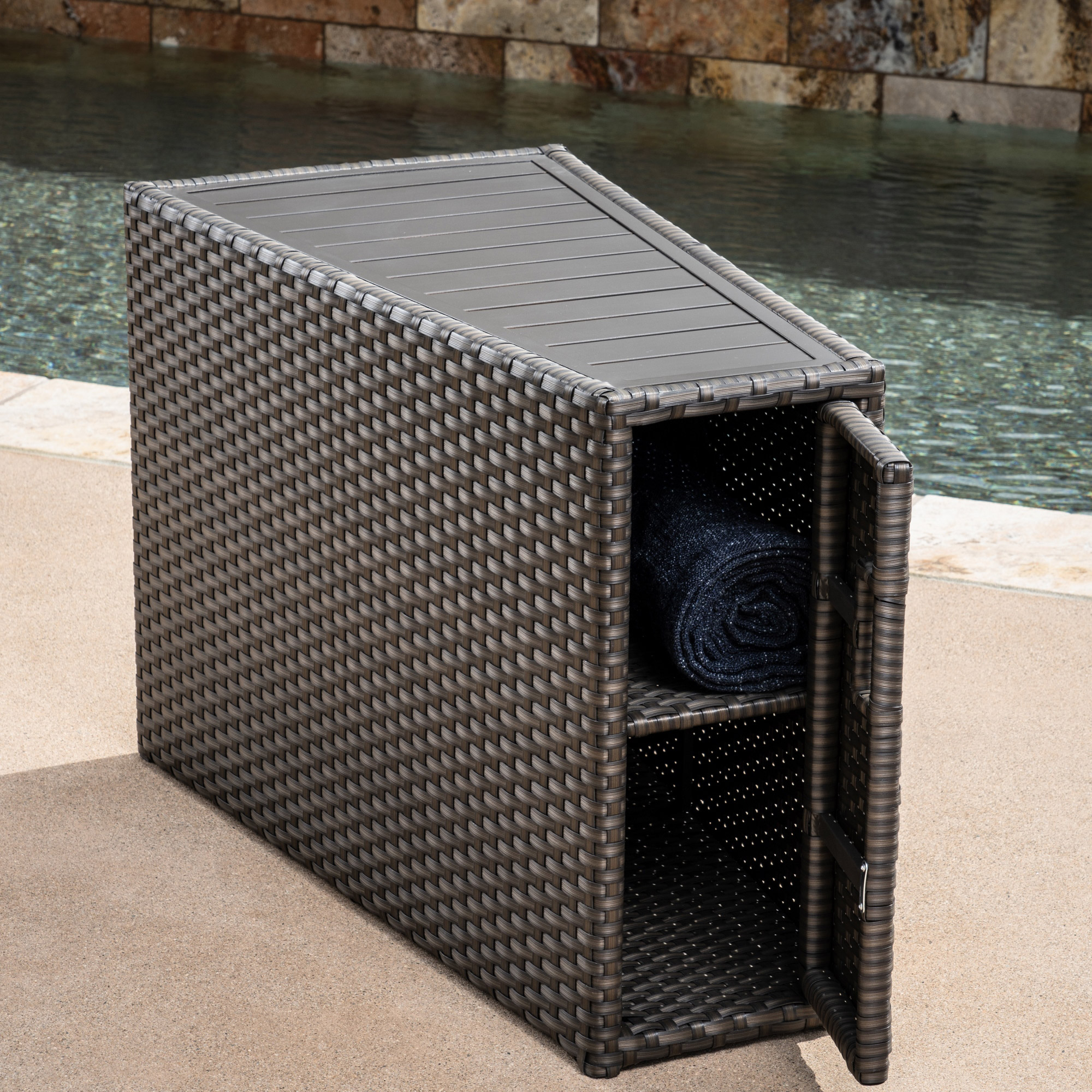 Enlarge Product Preview 3