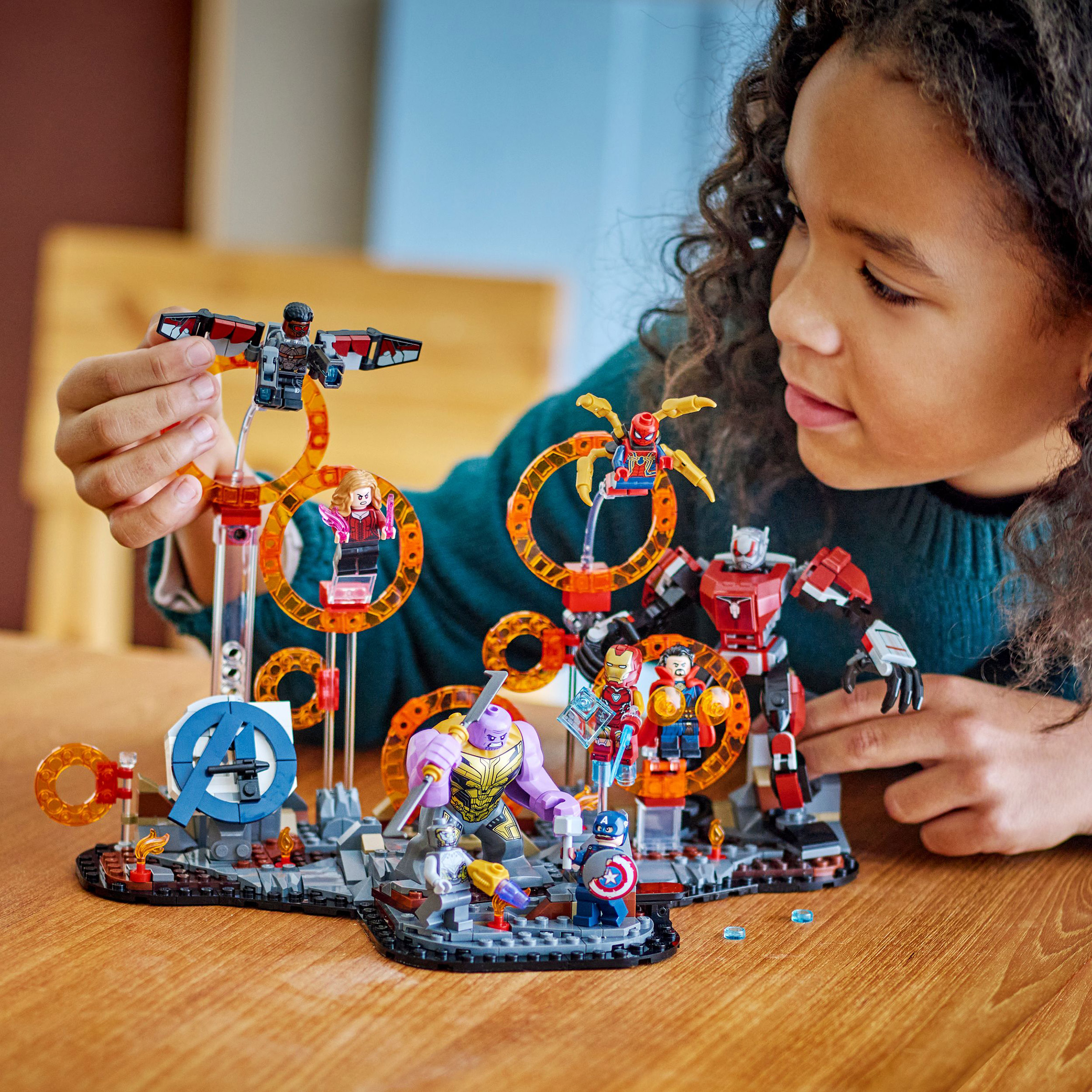ブルーカルセドニー 22K LEGO Marvel Avengers: Endgame Final Battle 76323 | Costco