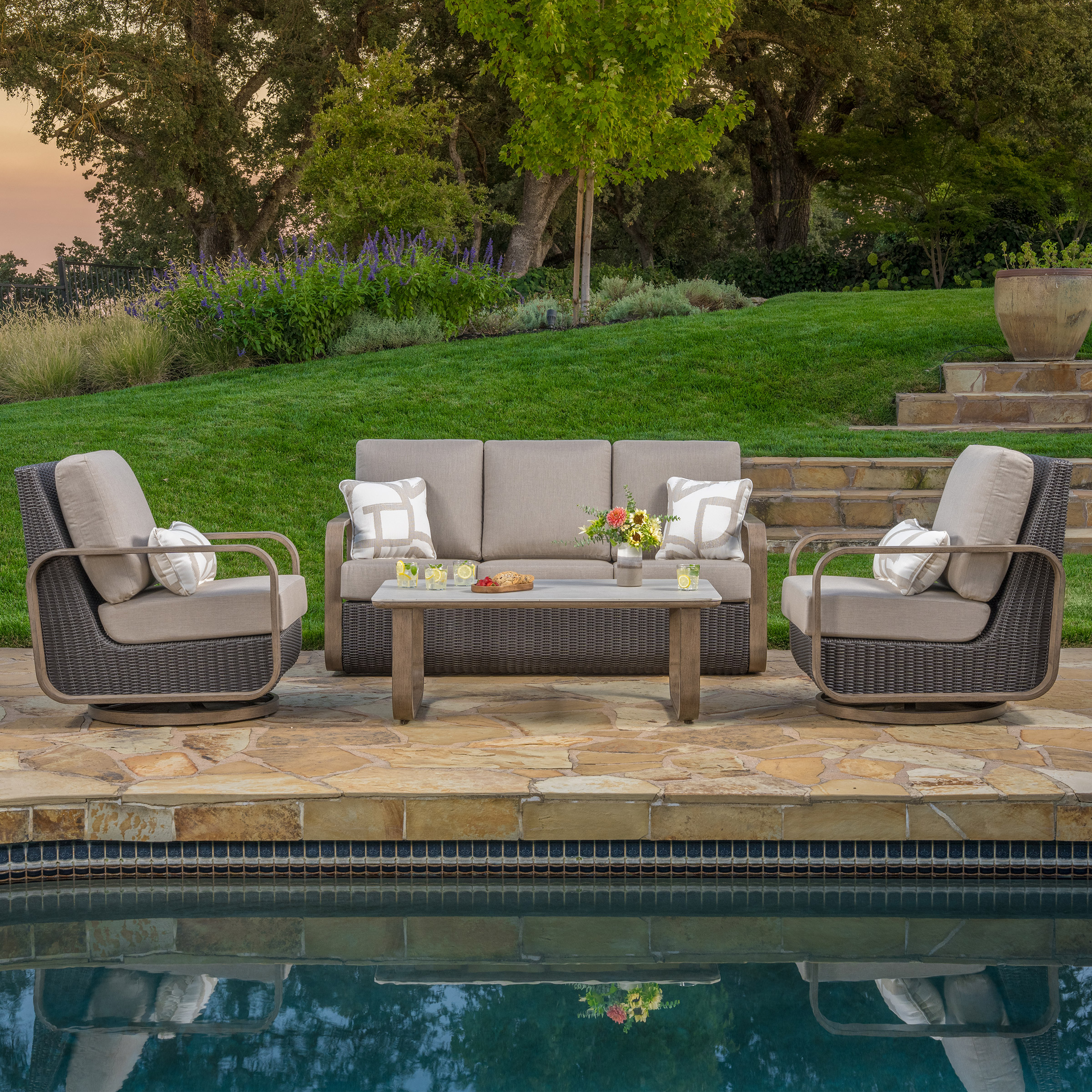 SunVilla Violet 4-piece Outdoor Patio Seating Set | Costco