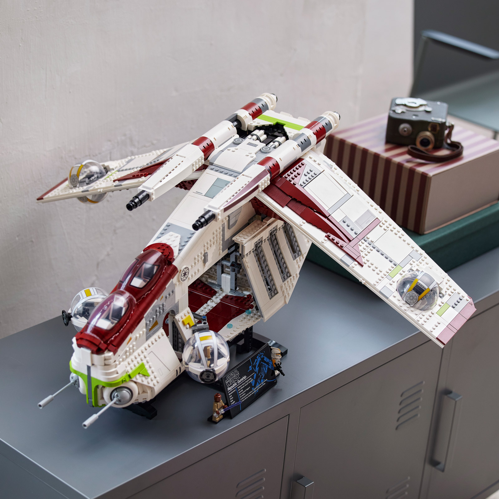 LEGO Star Wars Republic Gunship 75309 | Costco