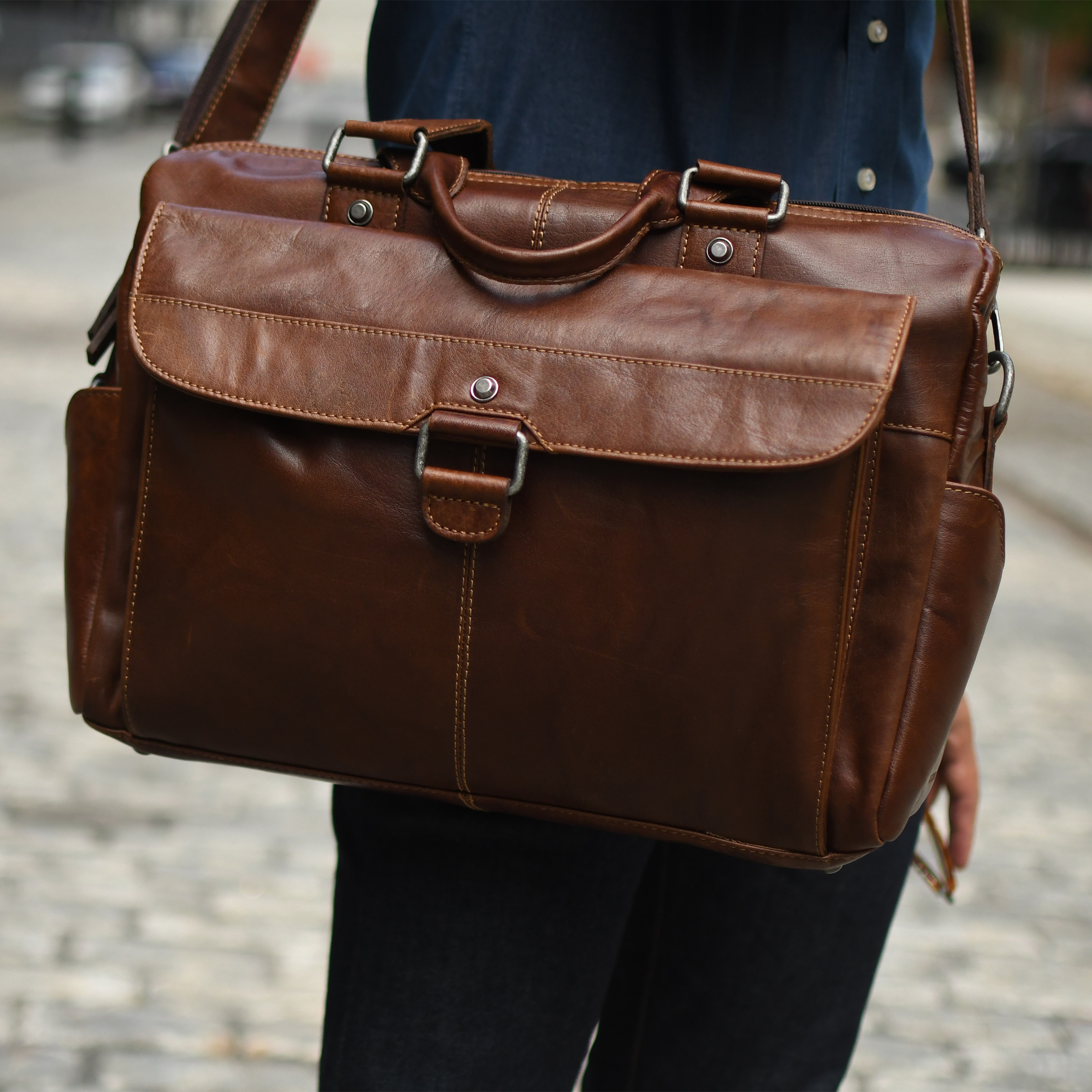 ビジネス・経済 Jack ビジネス・経済 Jack ビジネス・経済 Jack □ NTT αZX-S/M/L