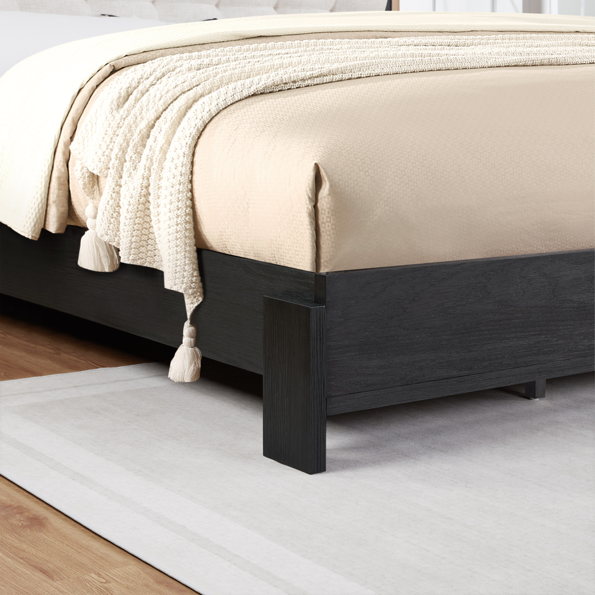Enlarge Product Preview 4