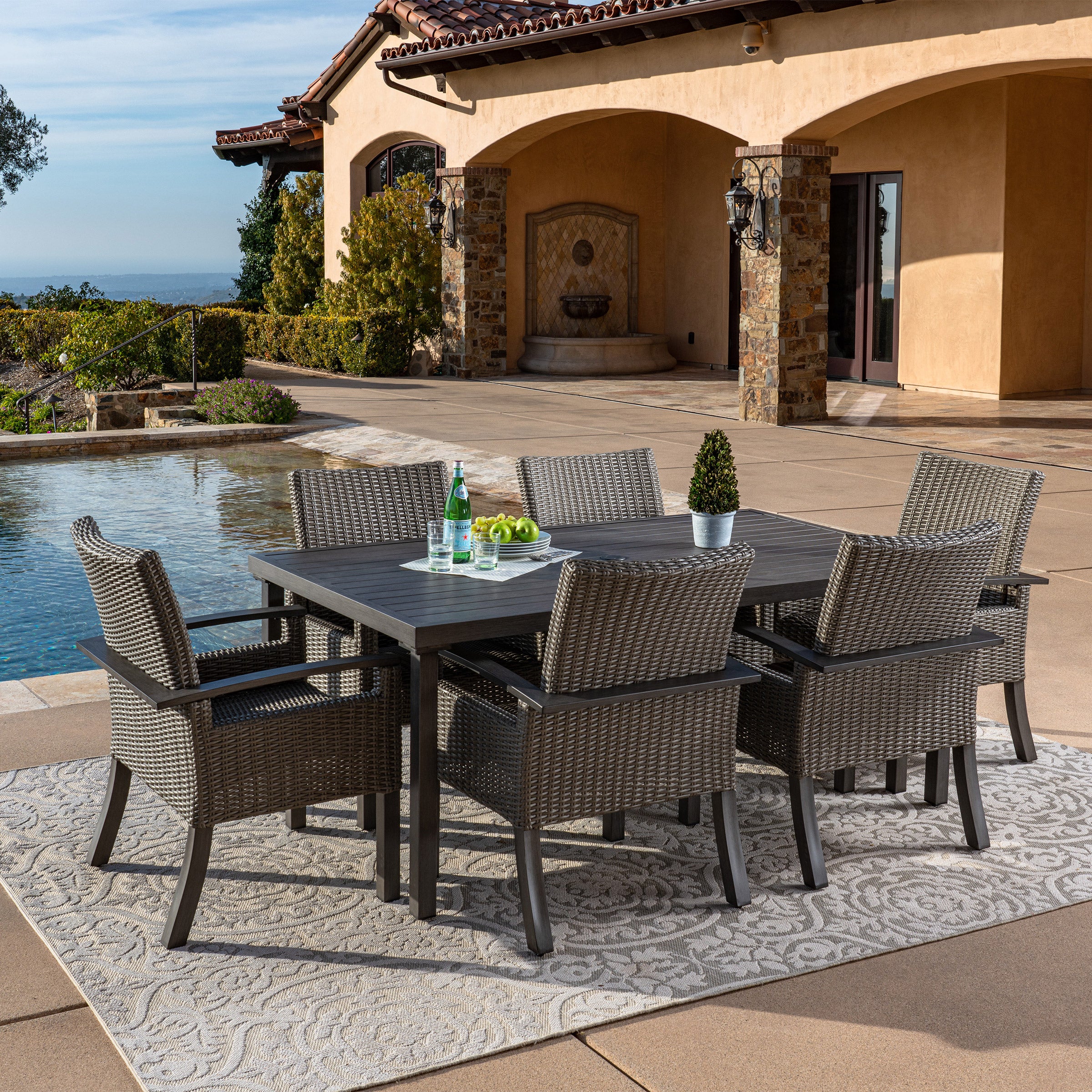 Grand Leisure Las Palmas 7-piece Outdoor Patio Dining Set