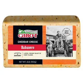 Cabot Habanero Cheddar Cheese, 32 oz