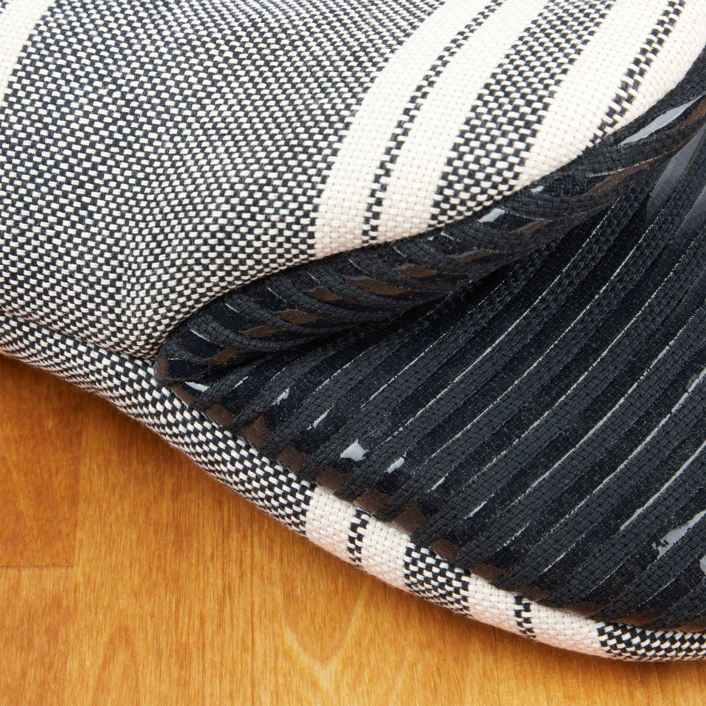 Enlarge Product Preview 4