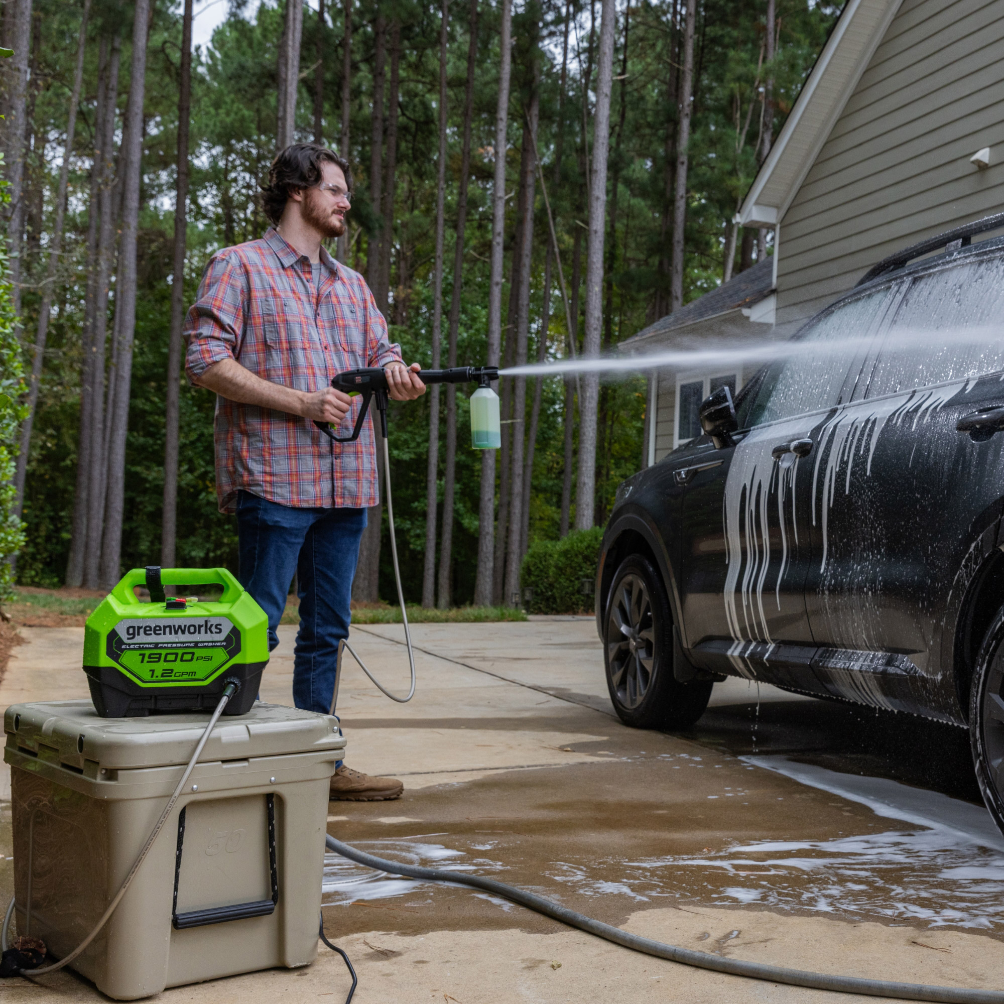 Greenworks 1900 PSI 1.2 GPM Cold Water Electric Pressure Washer