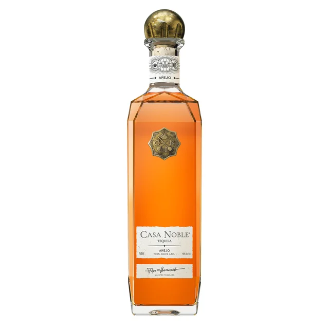 CASA NOBLE ANEJO TEQUILA MEXICO 750ML