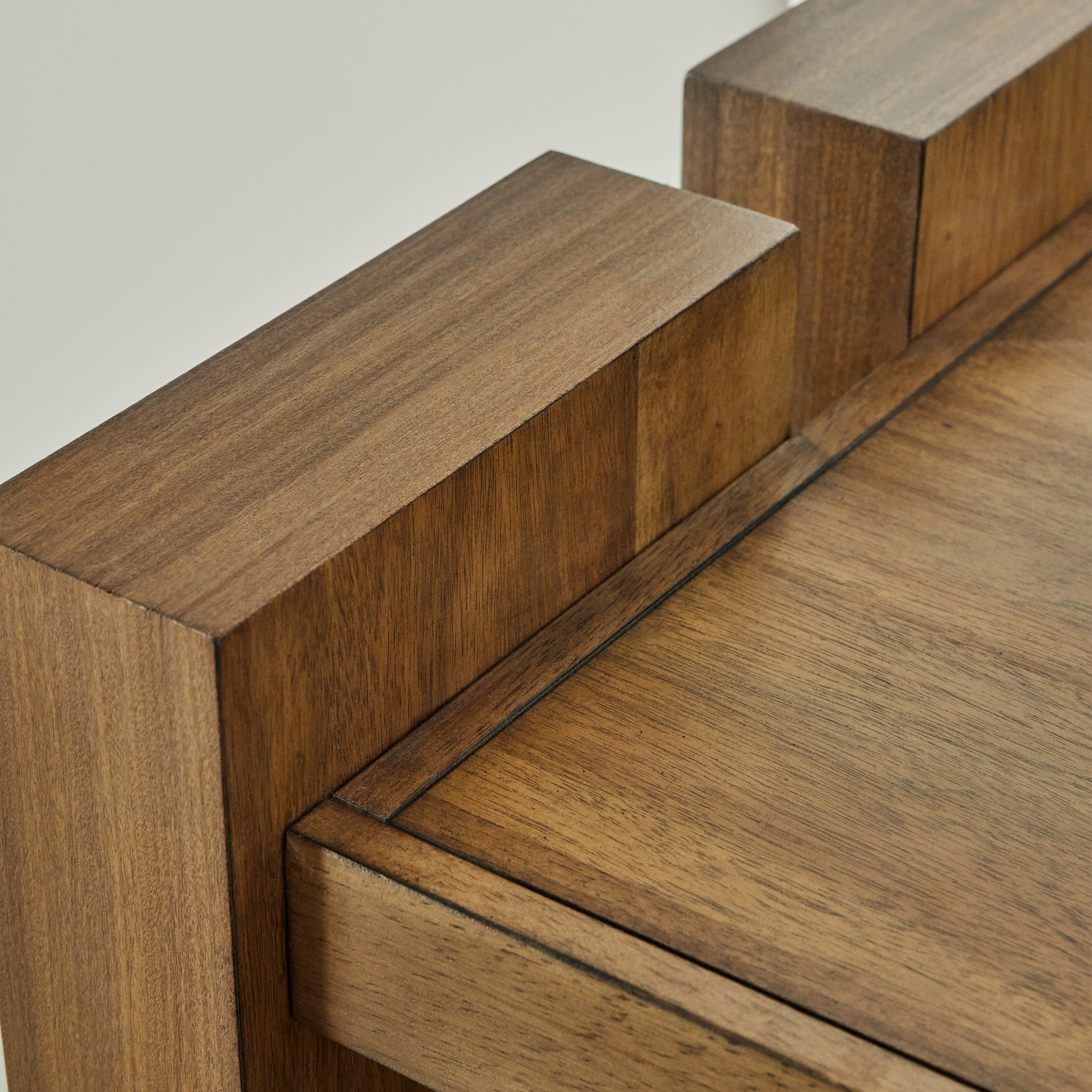 Enlarge Product Preview 2