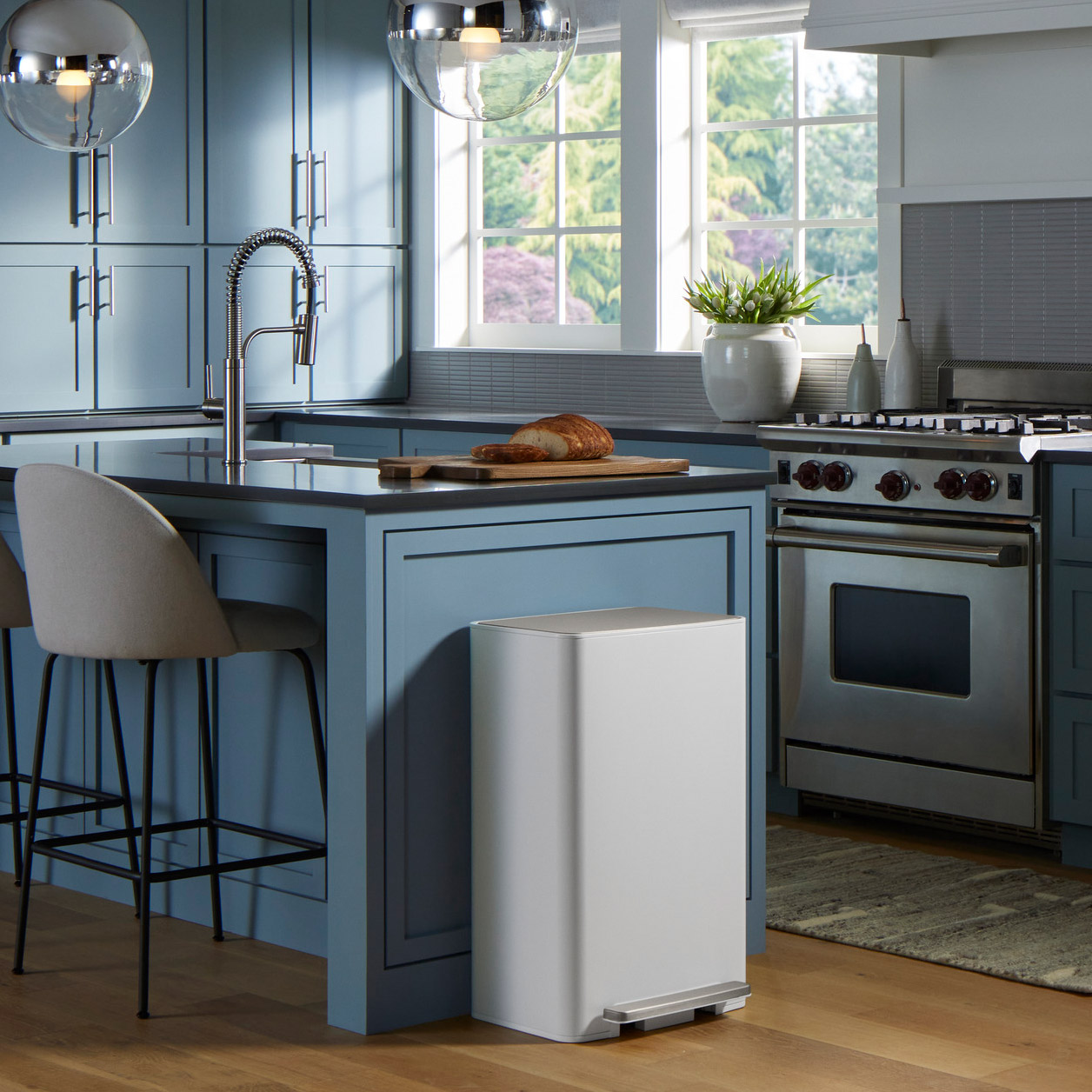 Enlarge Product Preview 2