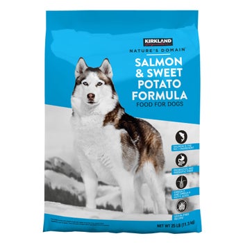 Kirkland Signature Nature’s Domain Salmon & Sweet Potato Formula Dog Food