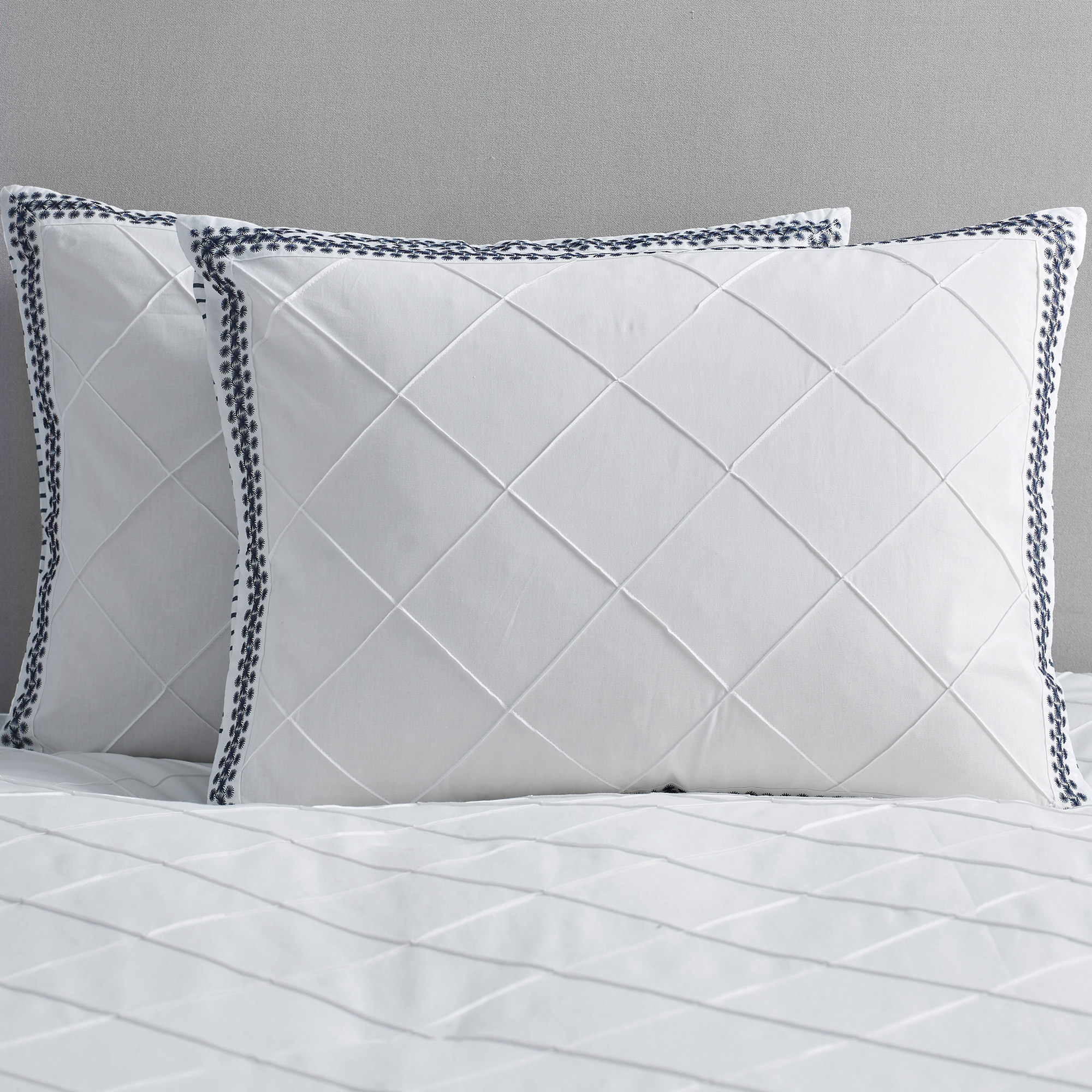 Enlarge Product Preview 3 Successfully Enriched by automation Job.