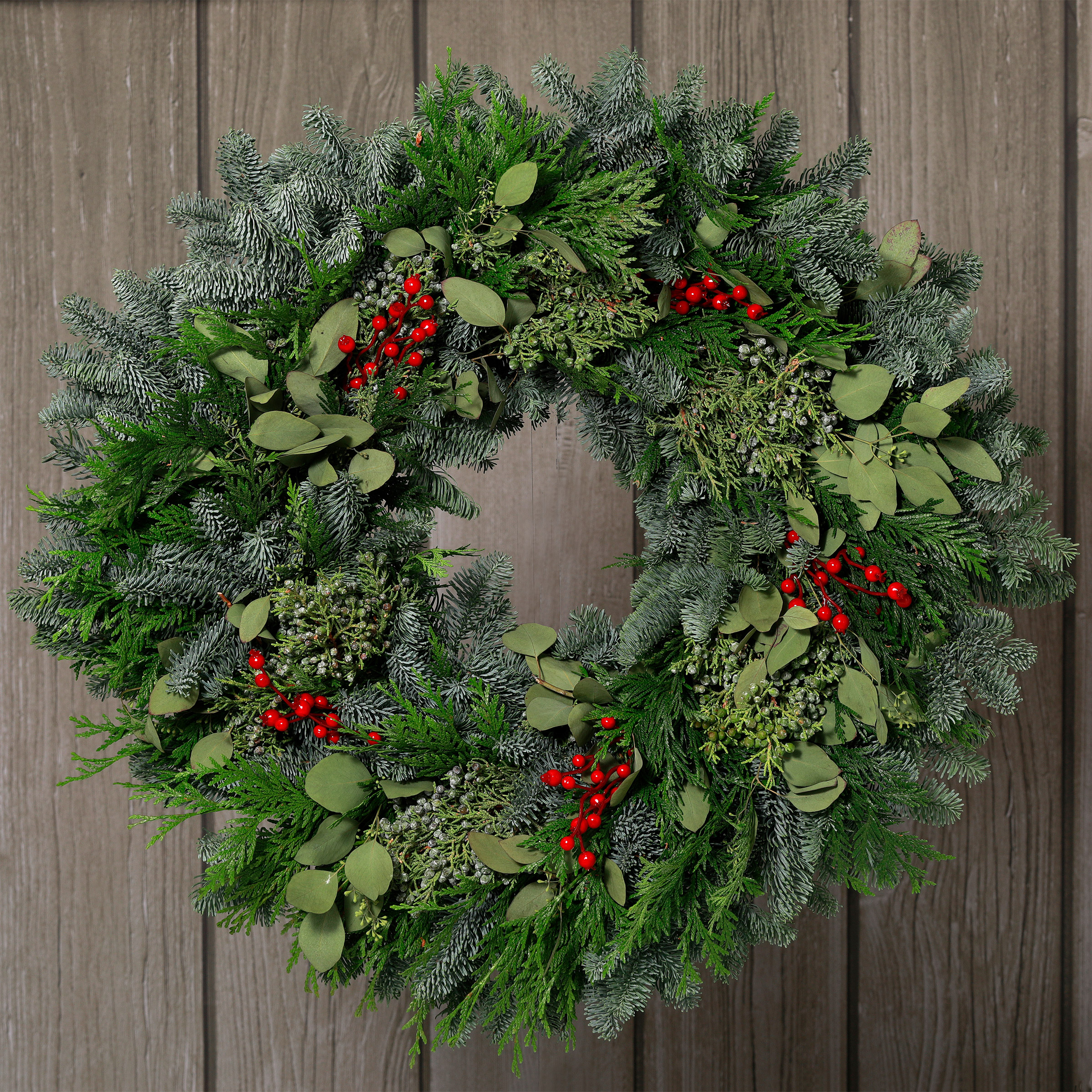 26" Fresh Scent of Season Wreath