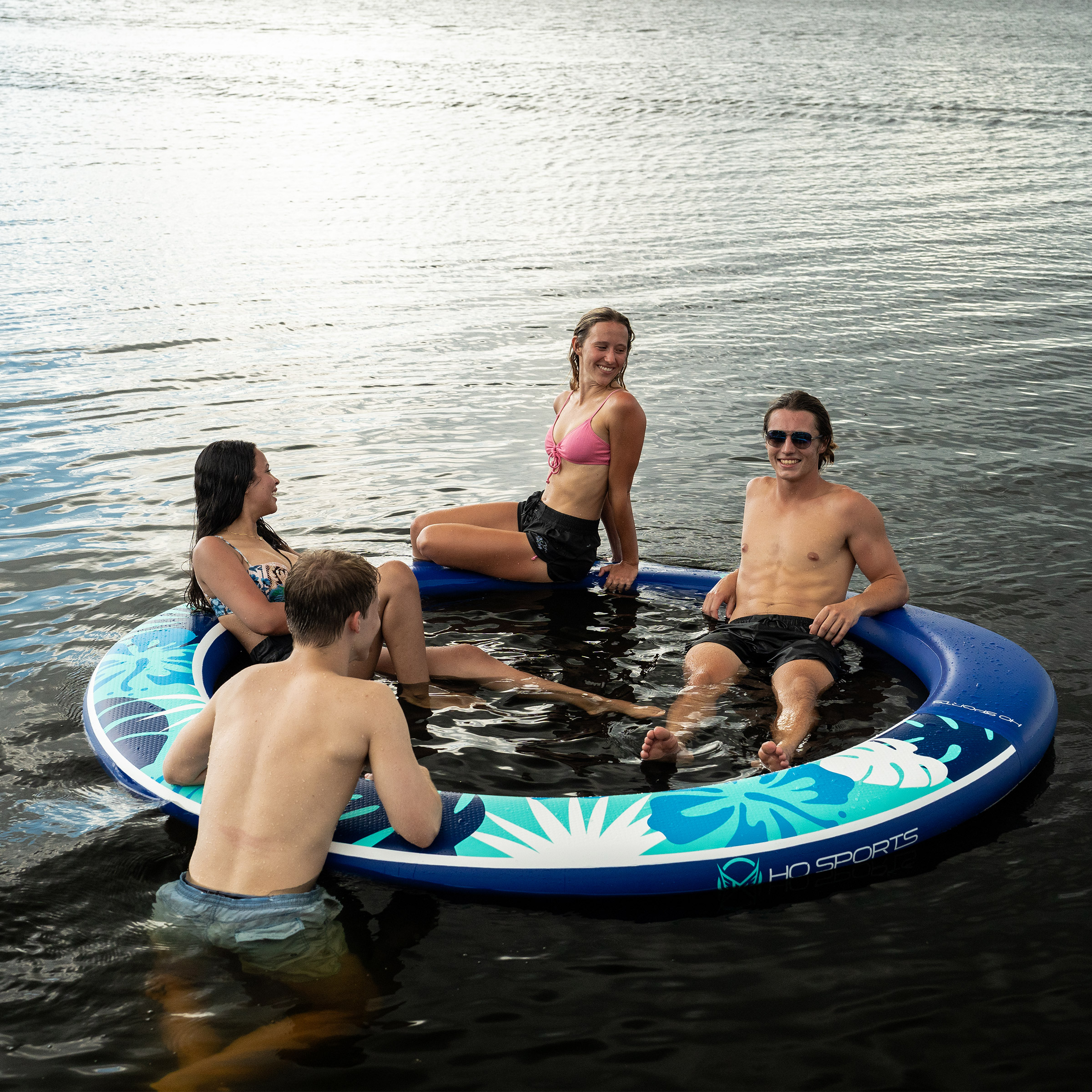 HO Sports Mini Oasis 8-foot Water Ring