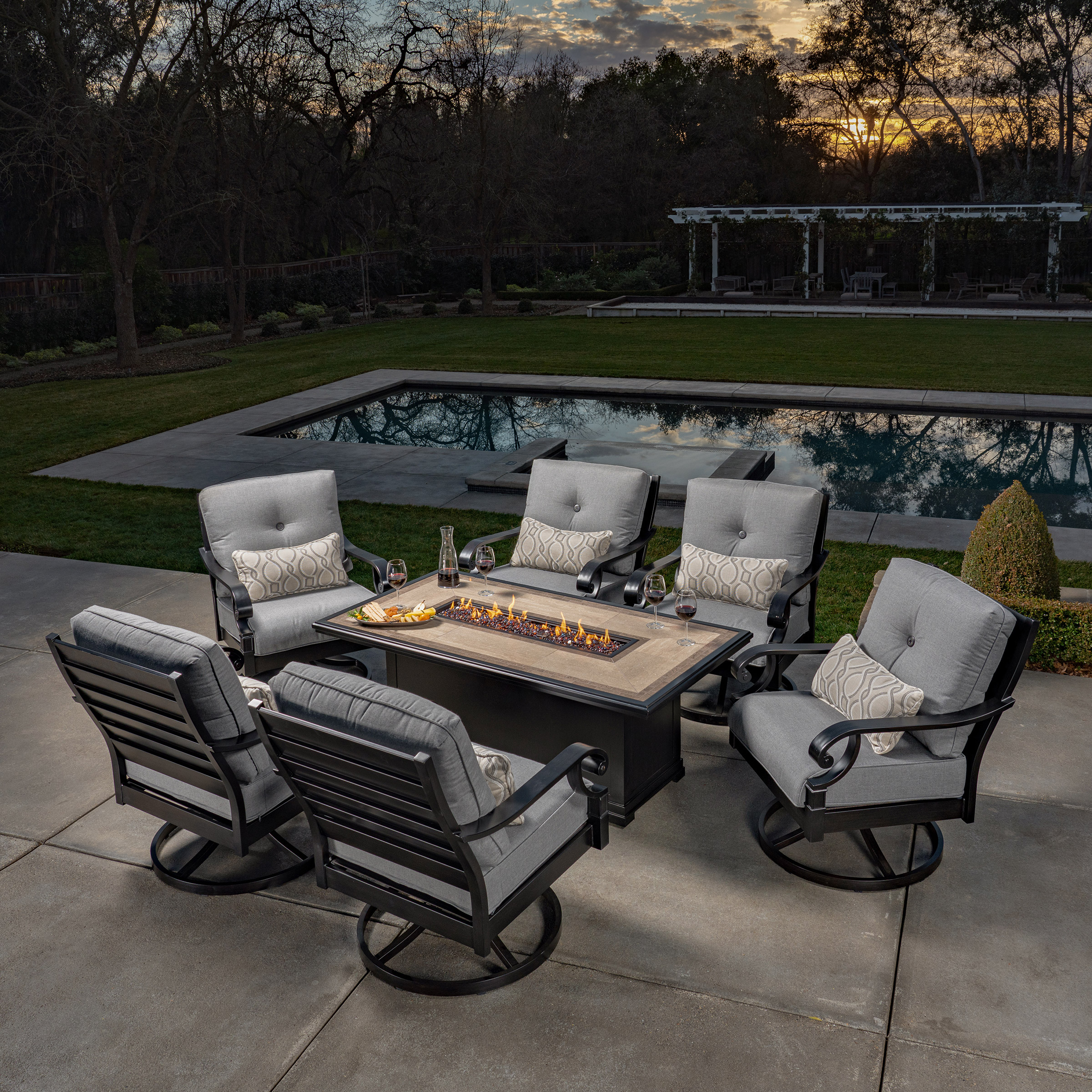 SunVilla Verena 7-piece Fire Outdoor Seating Set