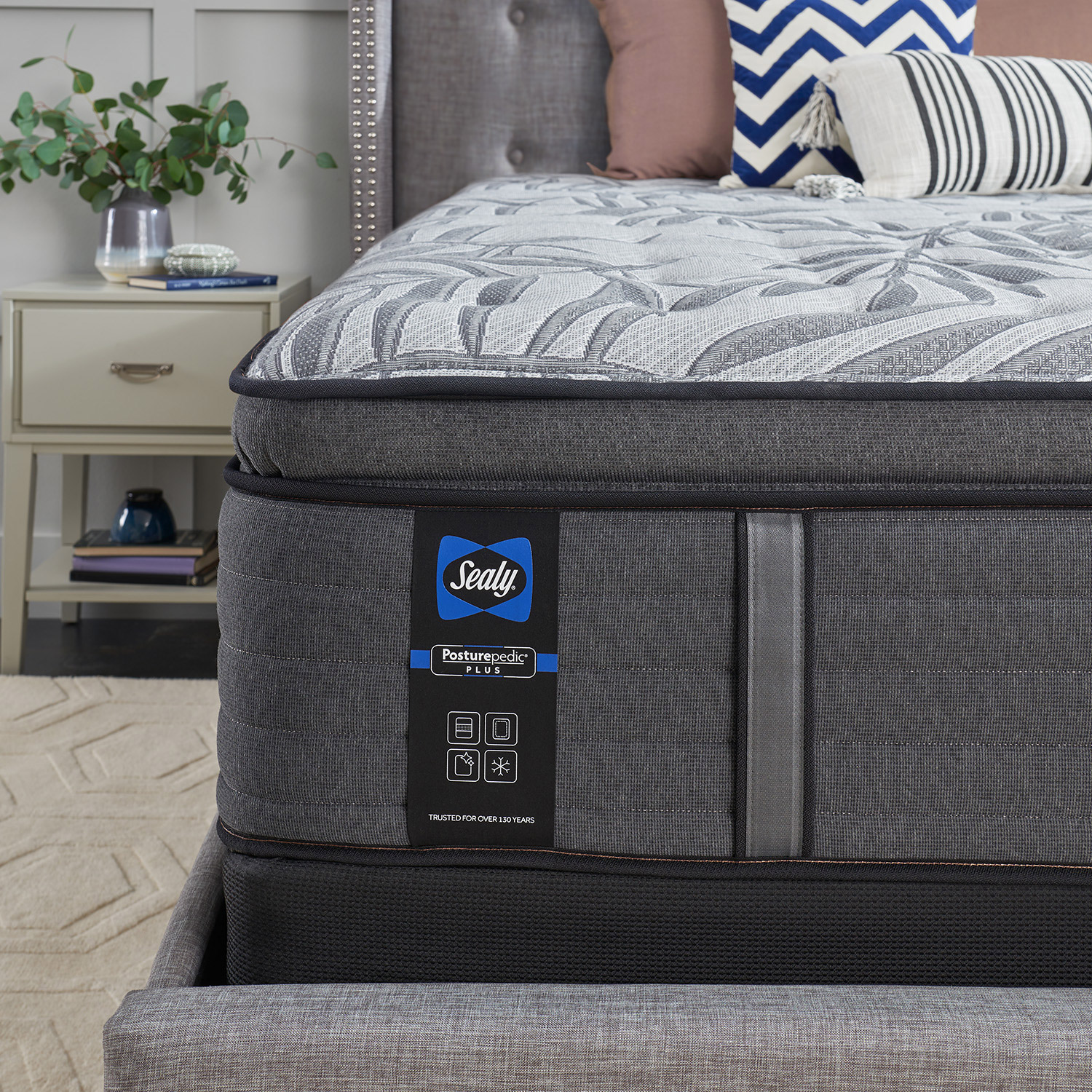 Enlarge Product Preview 3