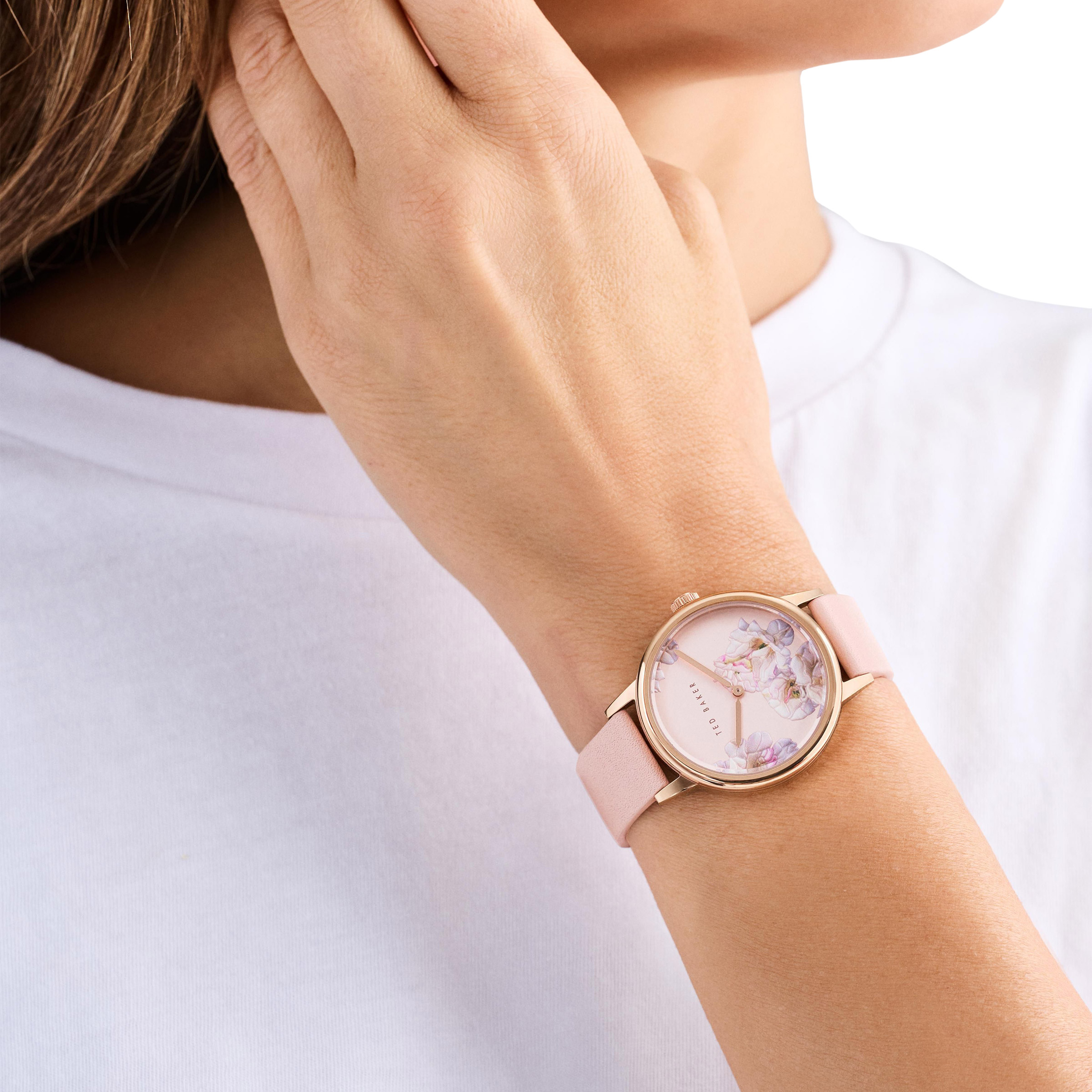 Ted Baker 薄いピンク 刺繍ドレス Ted Baker Phylipa Pink Floral Dial Women's Watch | Costco