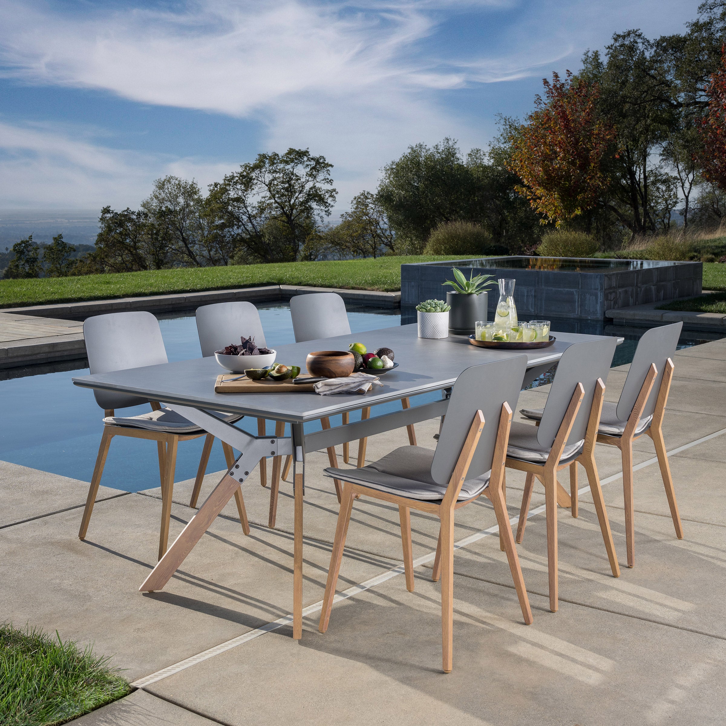 SunVilla Biblos 7-piece Outdoor Patio Dining Set | Costco