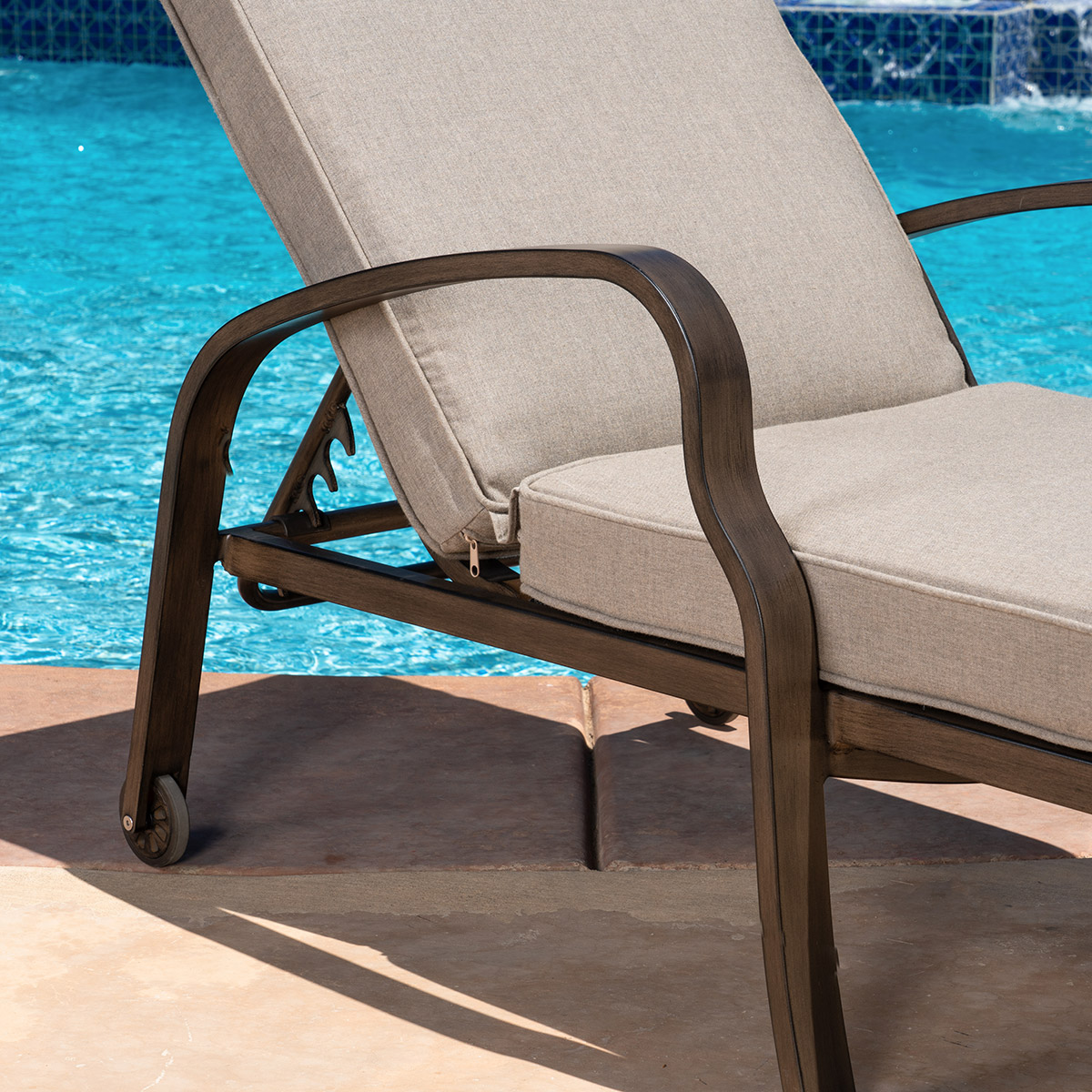 Enlarge Product Preview 4