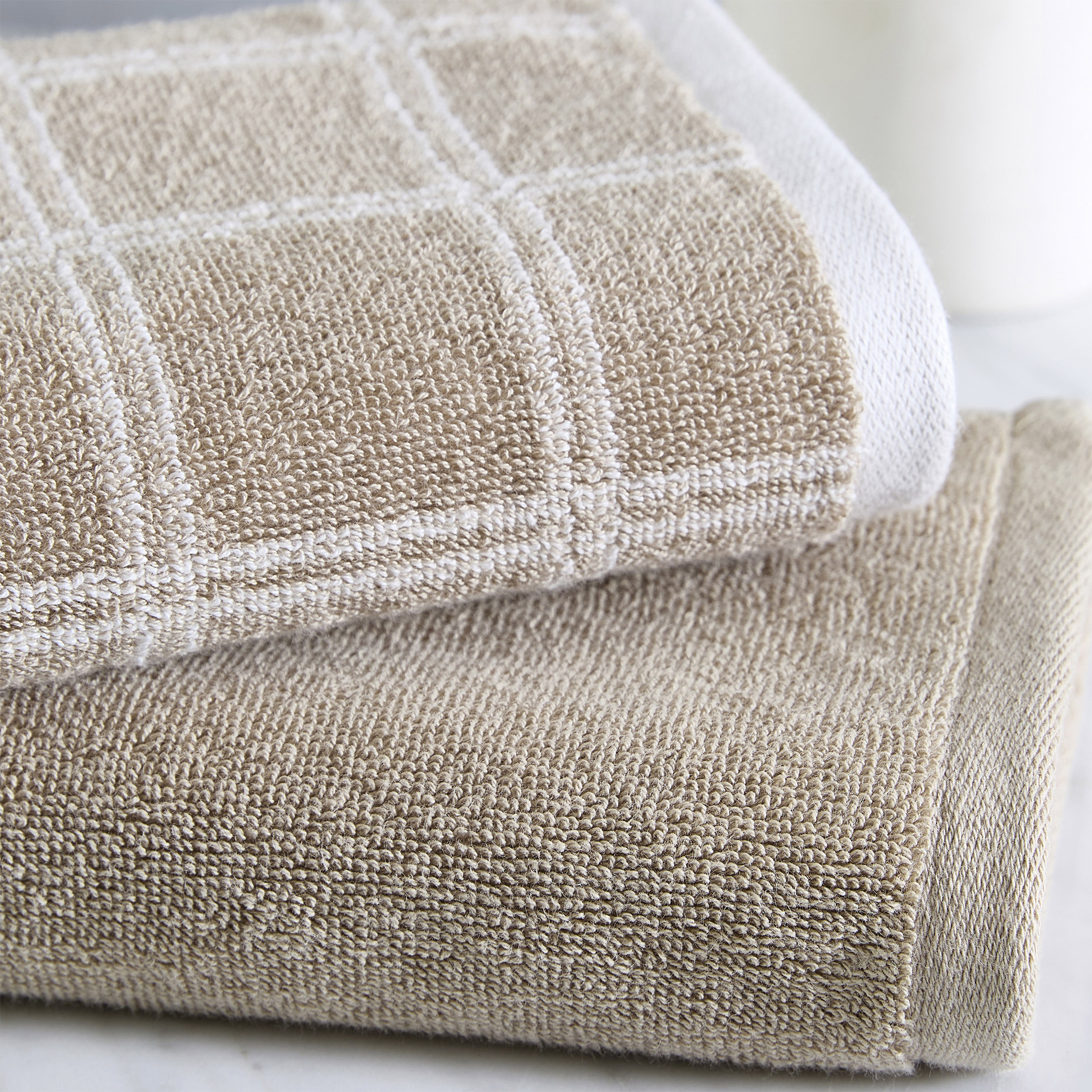 Enlarge Product Preview 3 Successfully Enriched by automation Job.