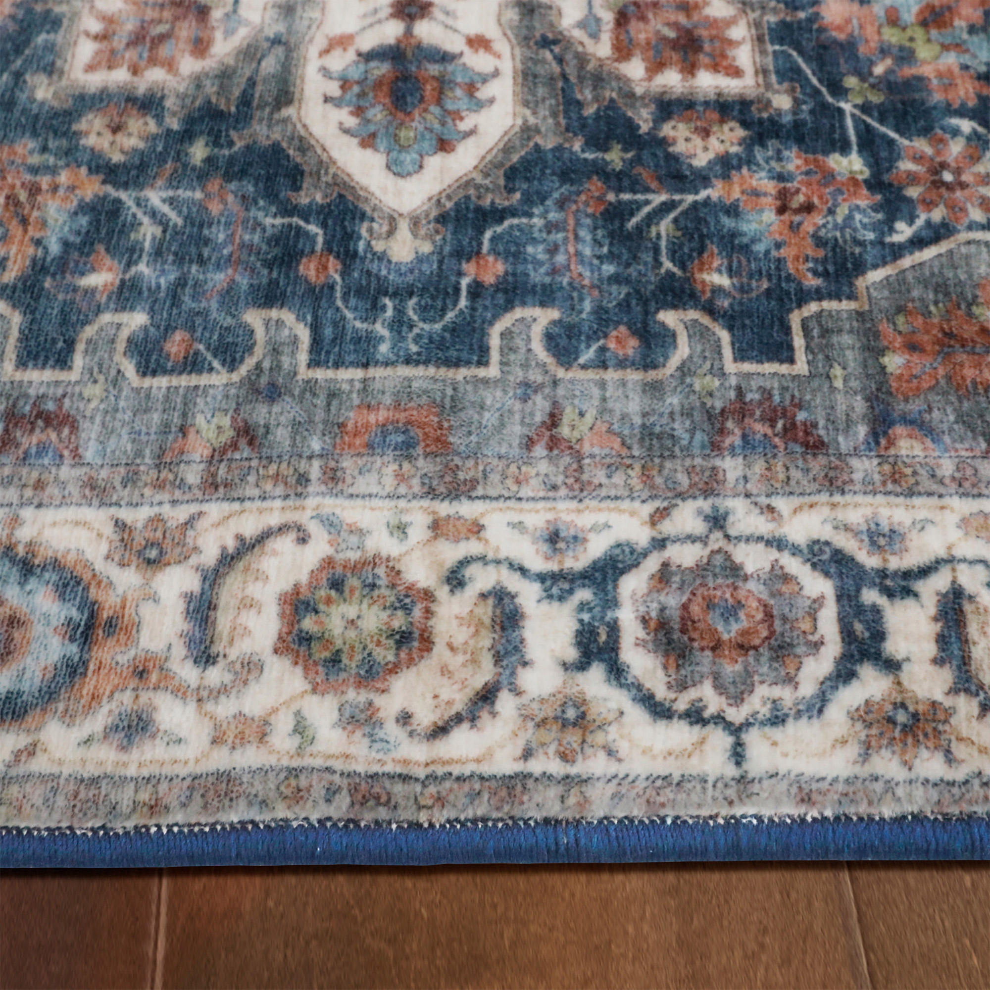 alwayth 　　RUG × ALWAYTH \"PUDDLE RUG\" Vintage Medallion Area Rug | Luxe Weavers | Oriental Rug