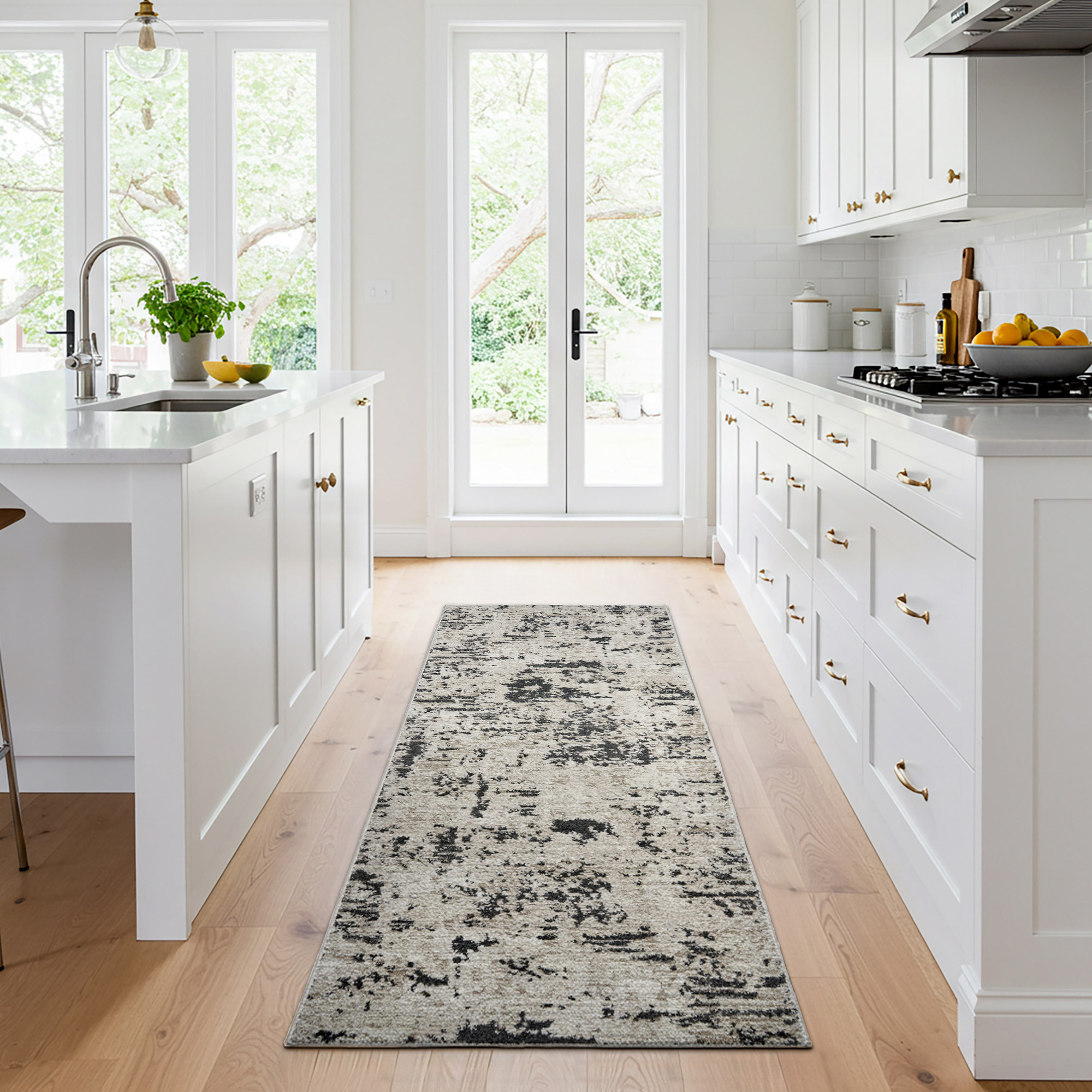 Solaris Runner Rug  Argent Charcoal  2’2” x 6’