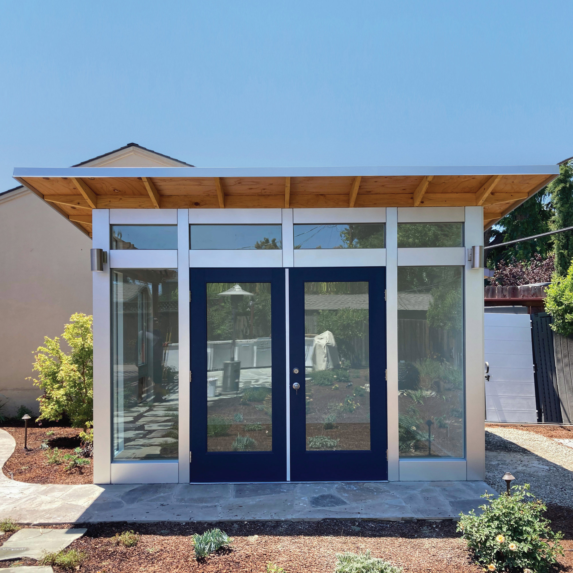 Enlarge Product Preview 4