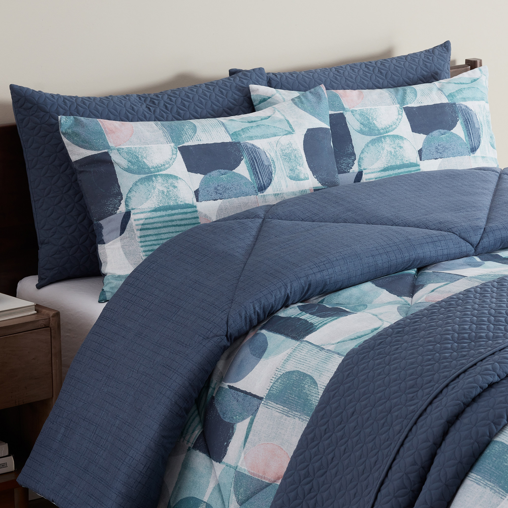 Enlarge Product Preview 2