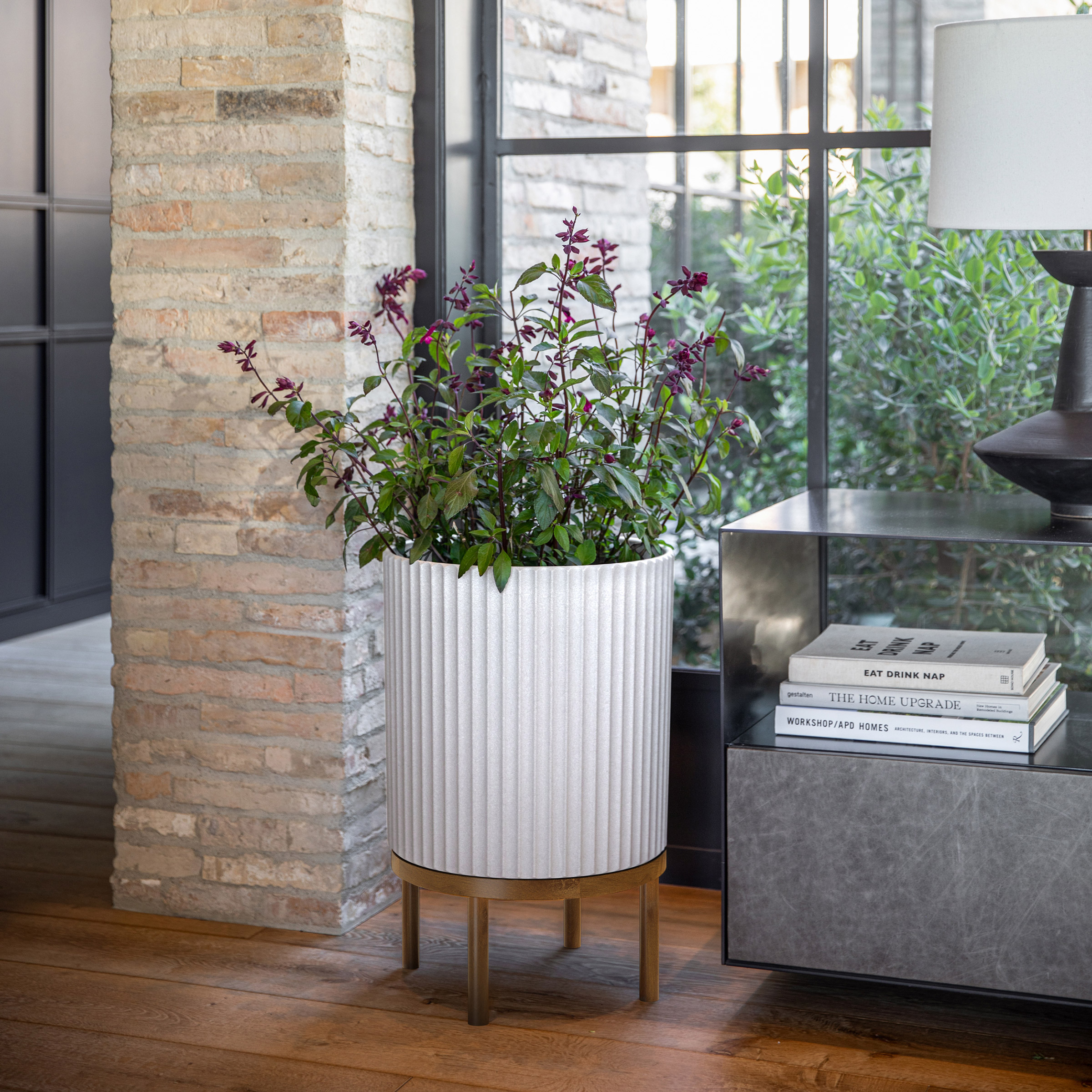 Enlarge Product Preview 4