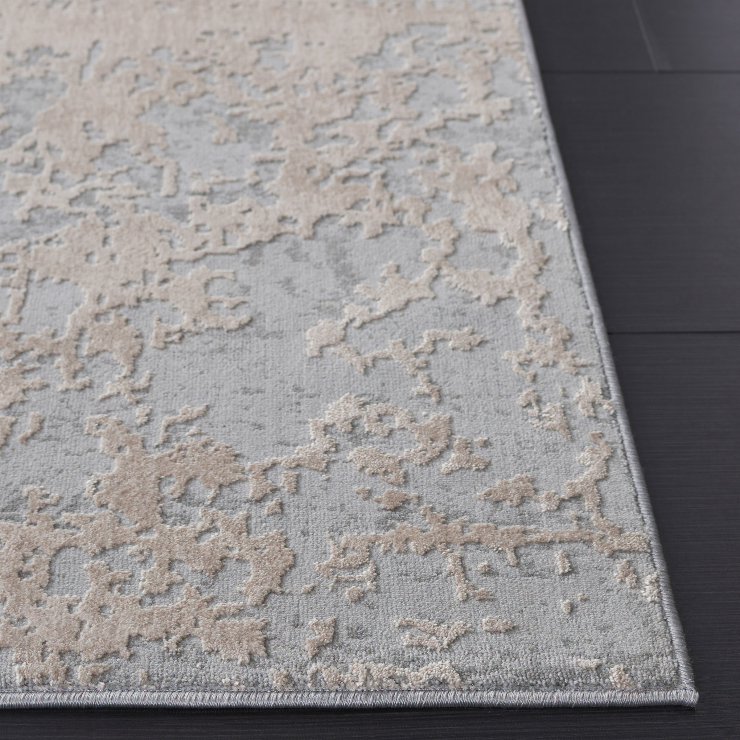 SAFAVIEH Reflections Collection Protea Indoor Area Rug | Costco