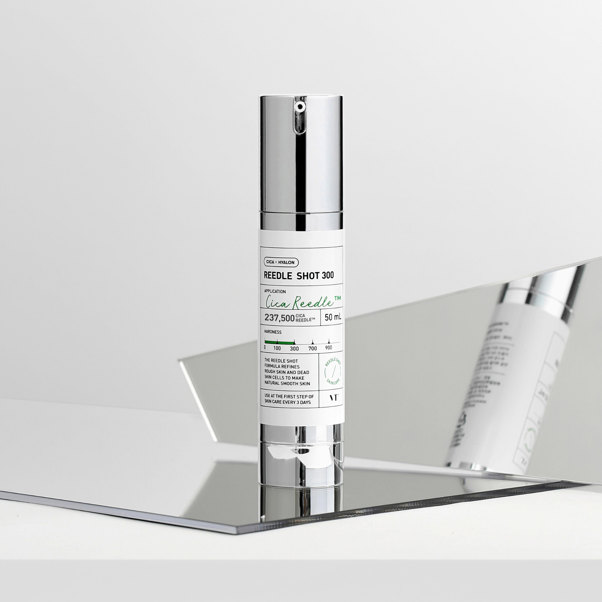 Enlarge Product Preview 2 Successfully Enriched by automation Job.