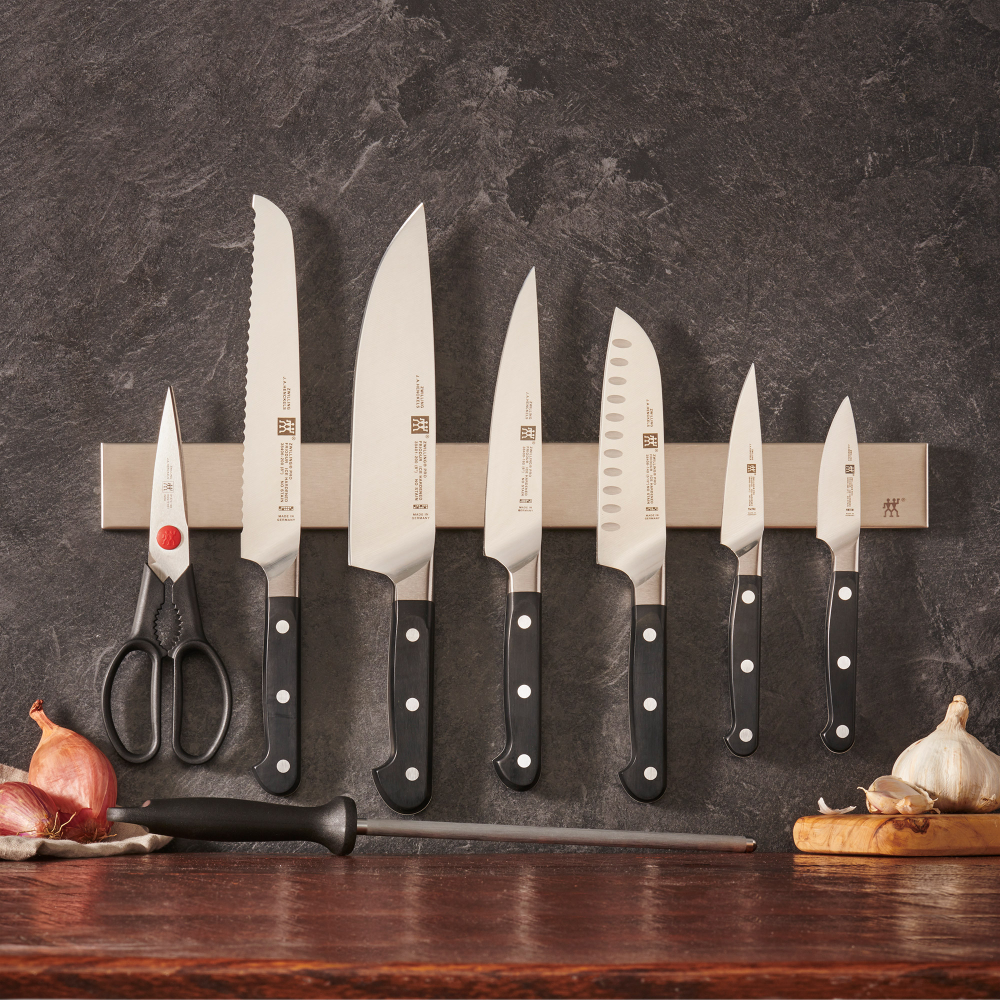 Zwilling Pro 9-piece Knife Set with Steel Magnetic Bar