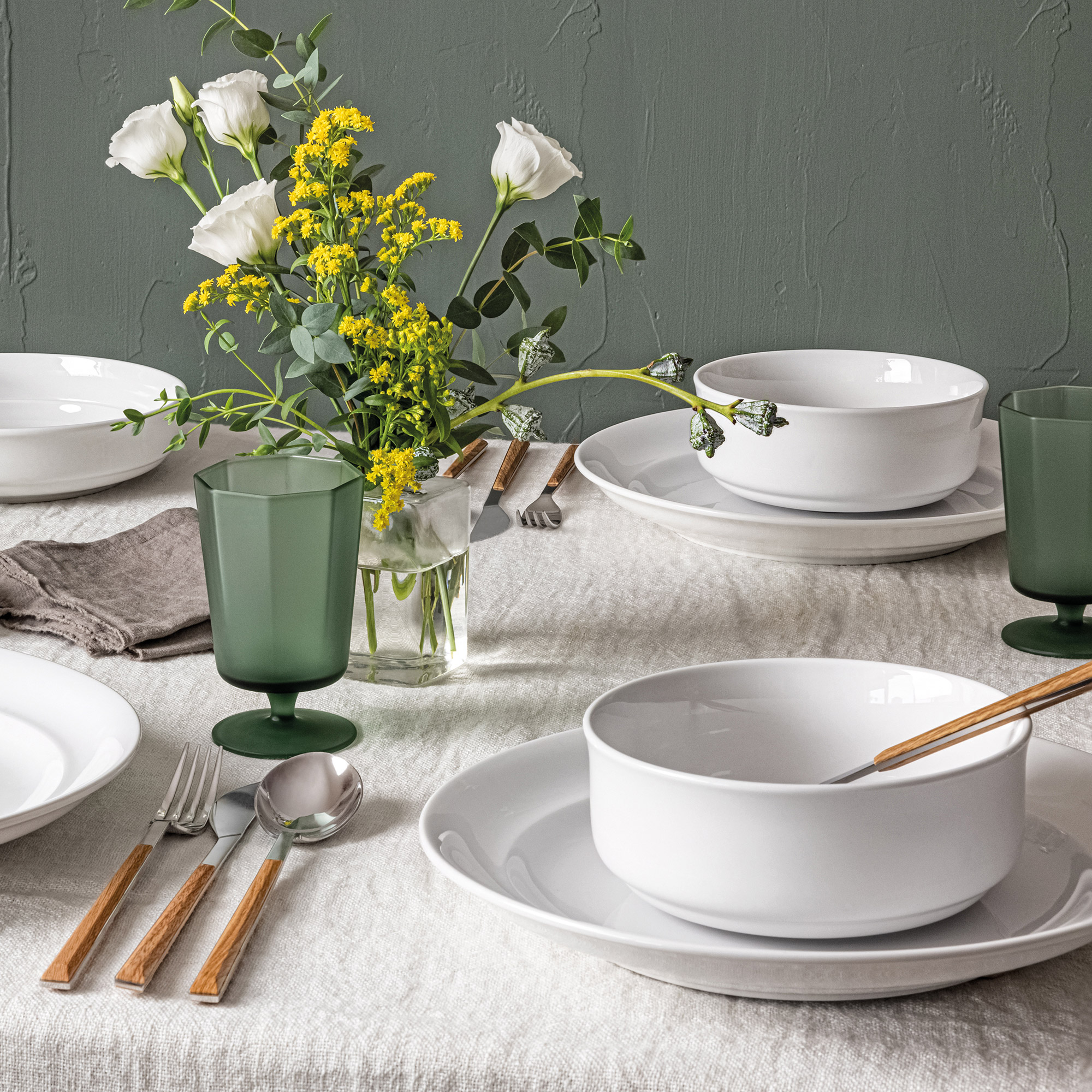 Enlarge Product Preview 2 Successfully Enriched by automation Job.